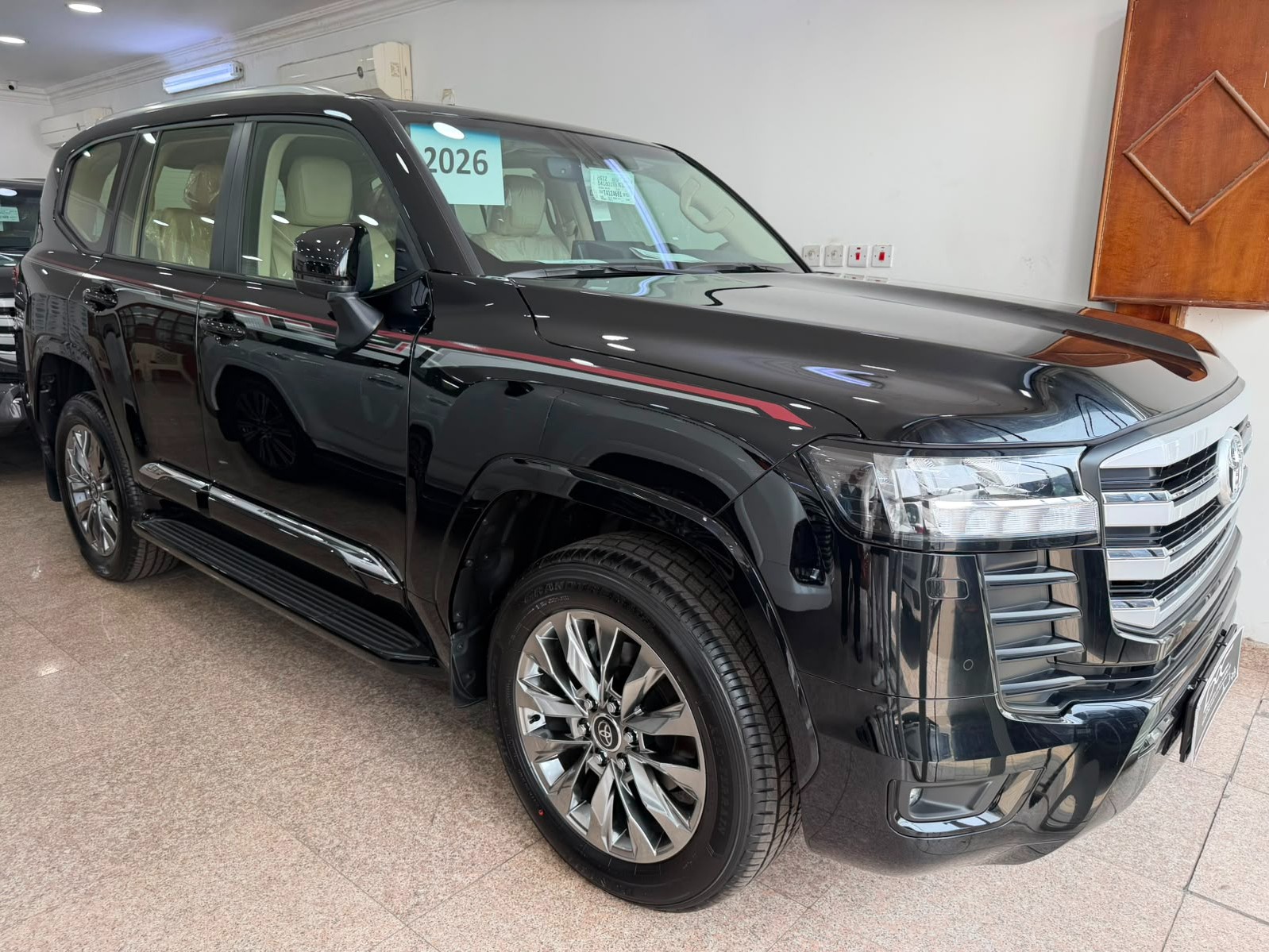 Toyota Land Cruiser GXR v6 2026