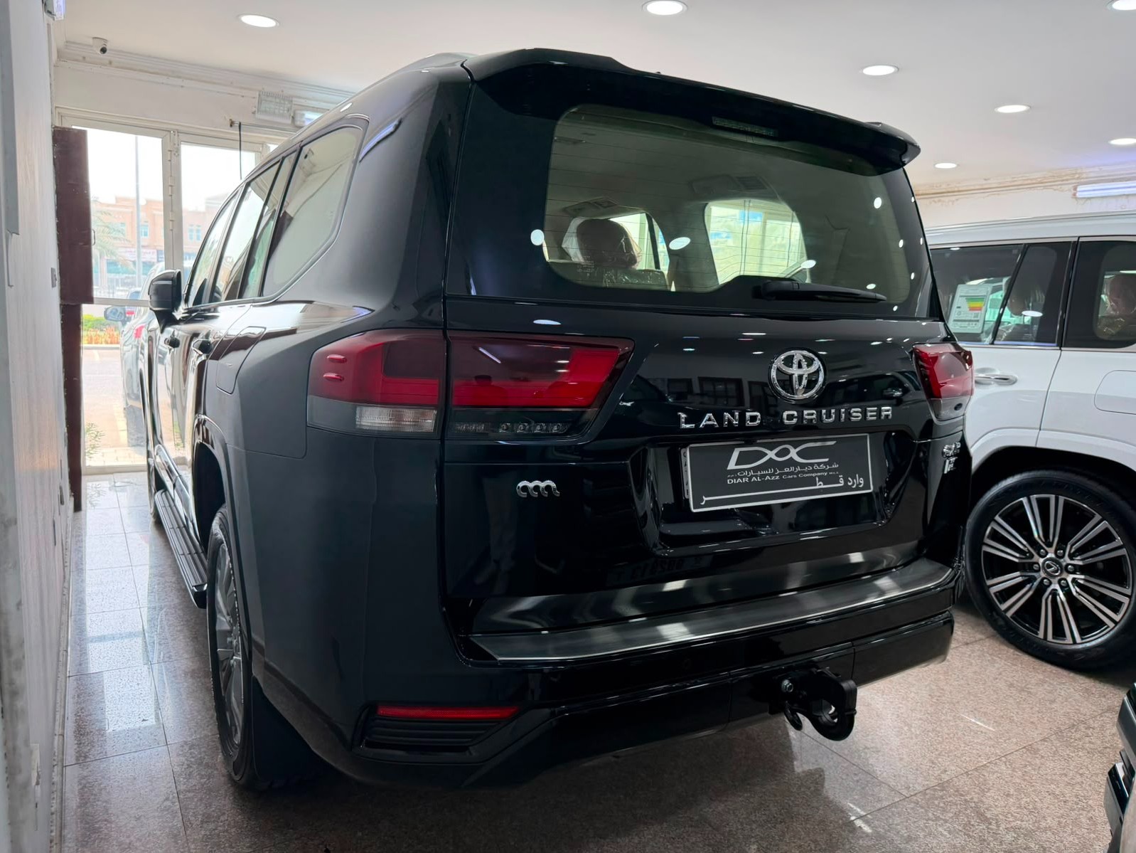 Toyota Land Cruiser GXR v6 2026 - Image 3