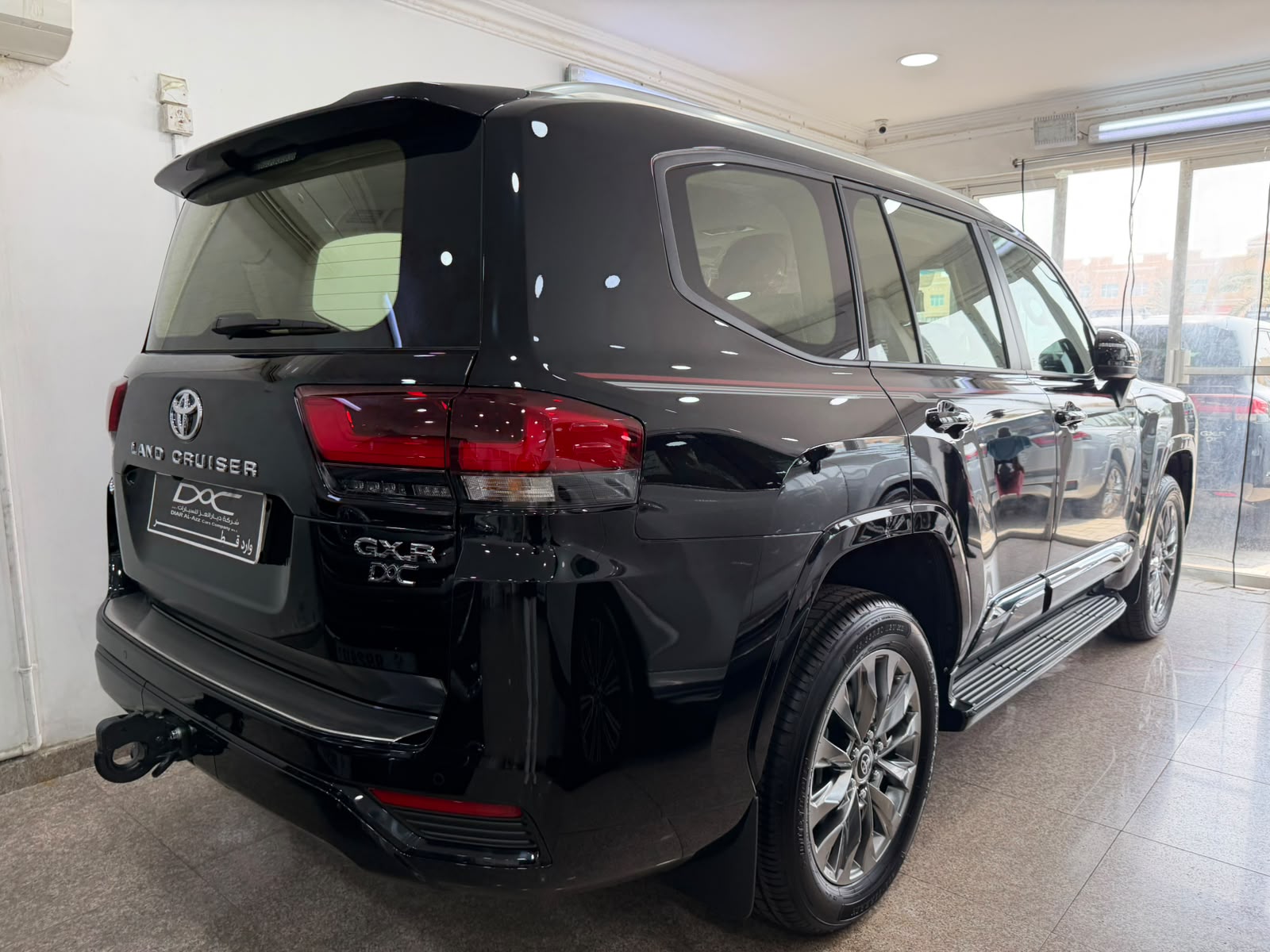 Toyota Land Cruiser GXR v6 2026 - Image 2