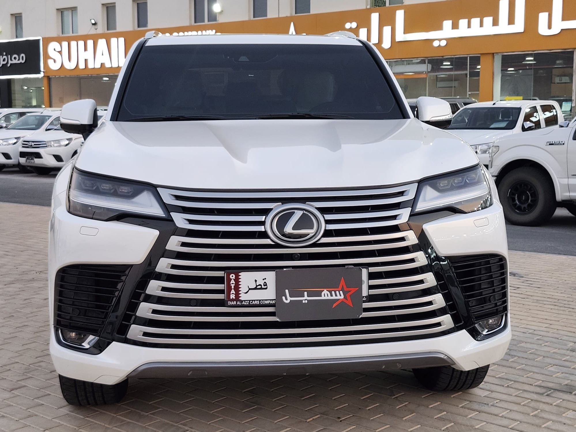 Lexus LX 600 Luxury  2023 - Image 2
