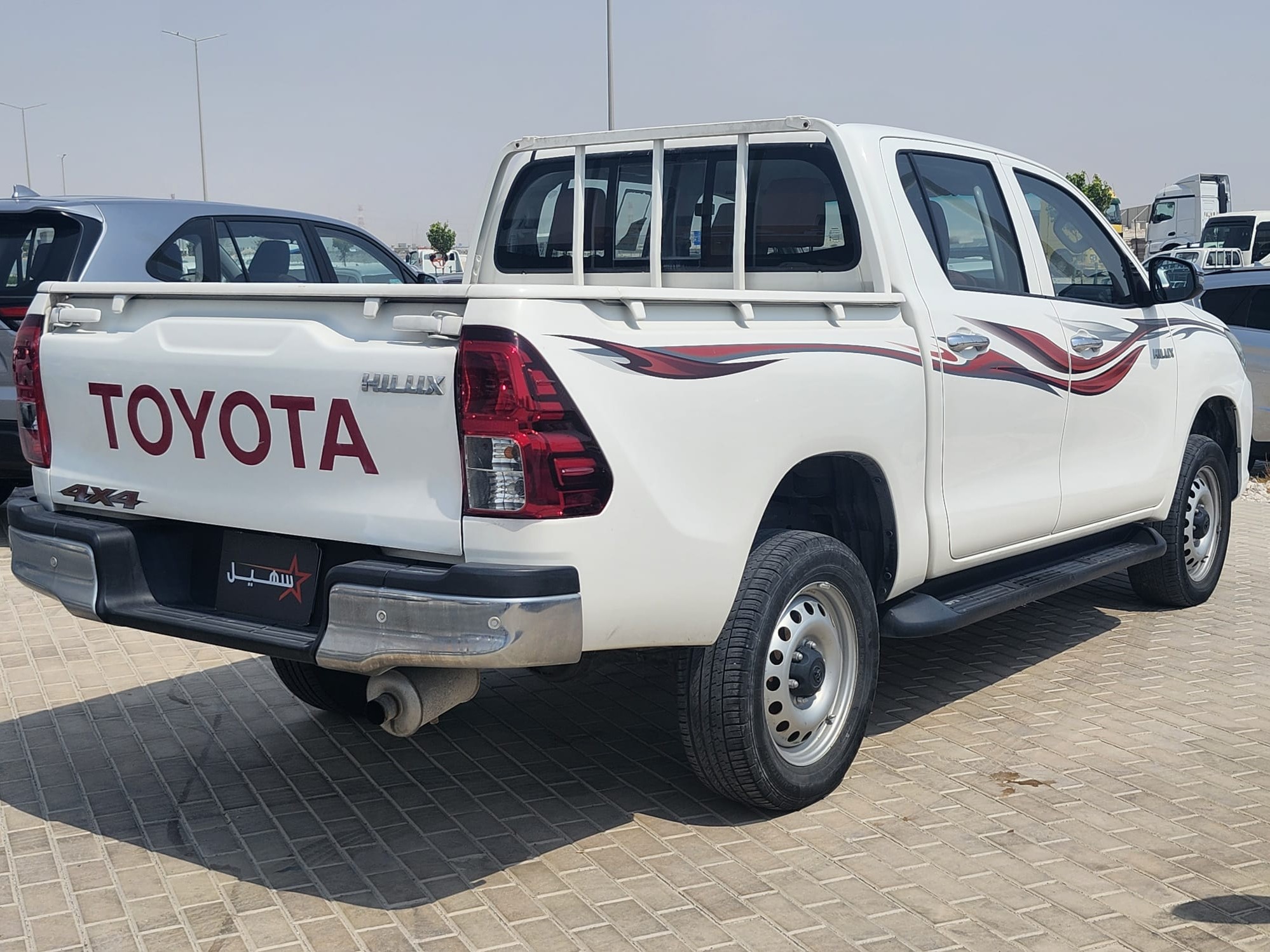 Toyota Hilux 2.7 ( 4WD ) 2022 - Image 3