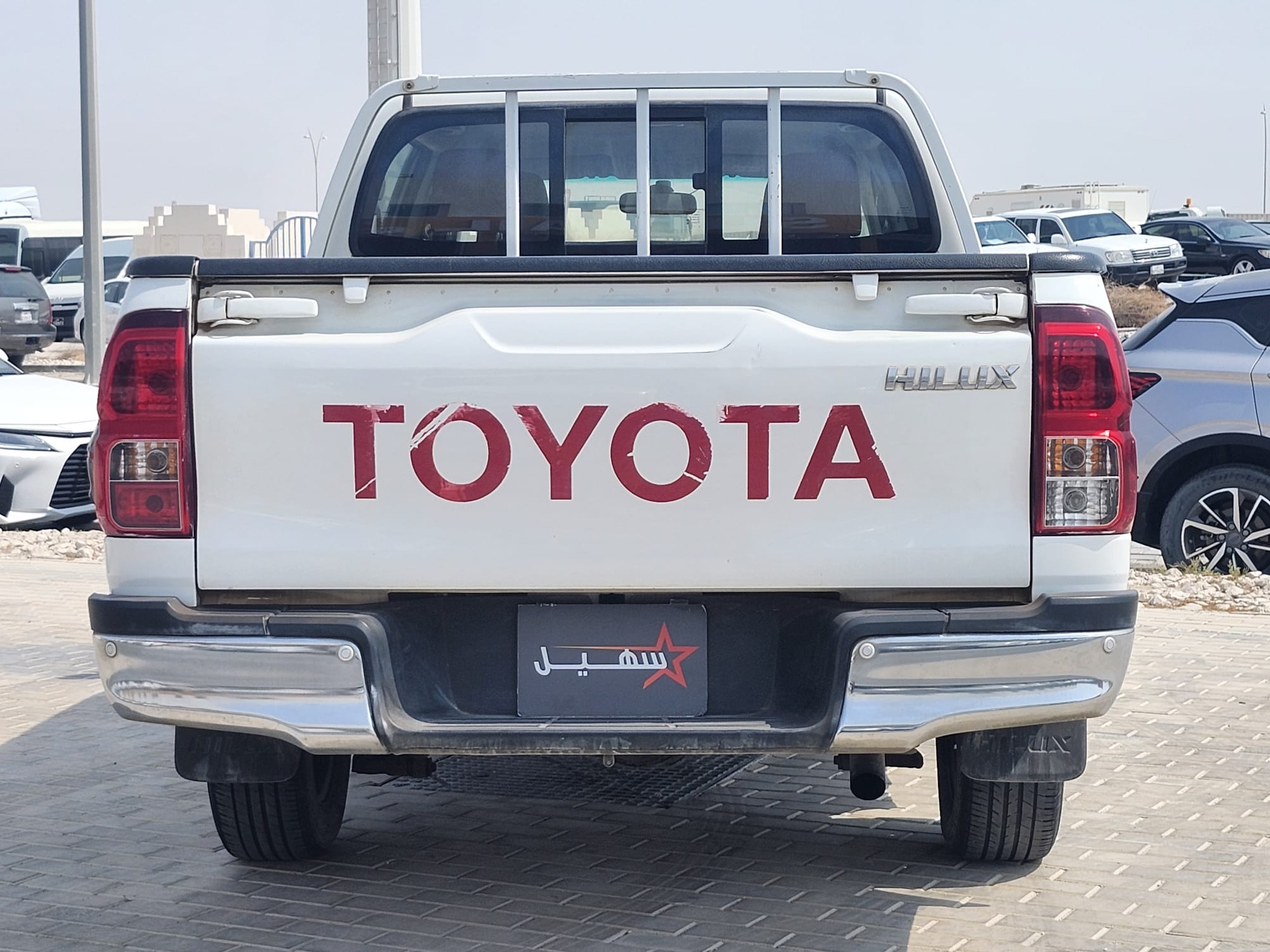 Toyota Hilux 4WD Diesel  2022 - Image 4