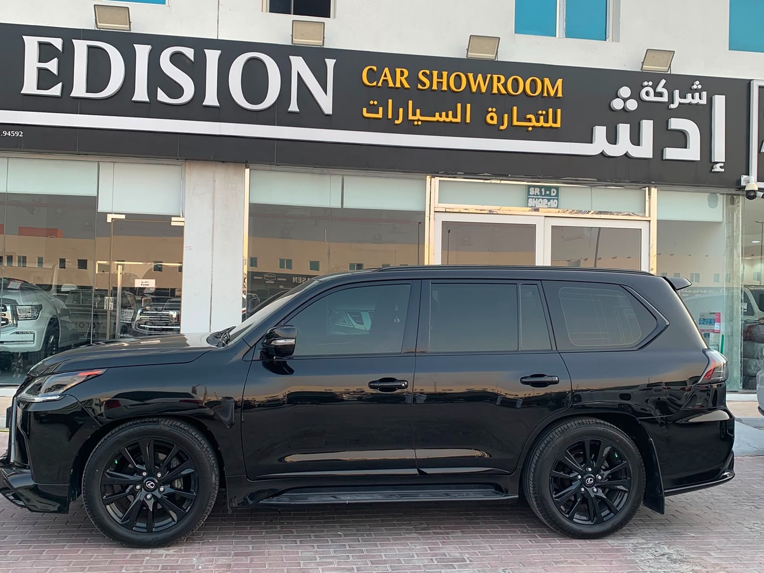 Lexus LX 570 S Black Edition 2020 - Image 2