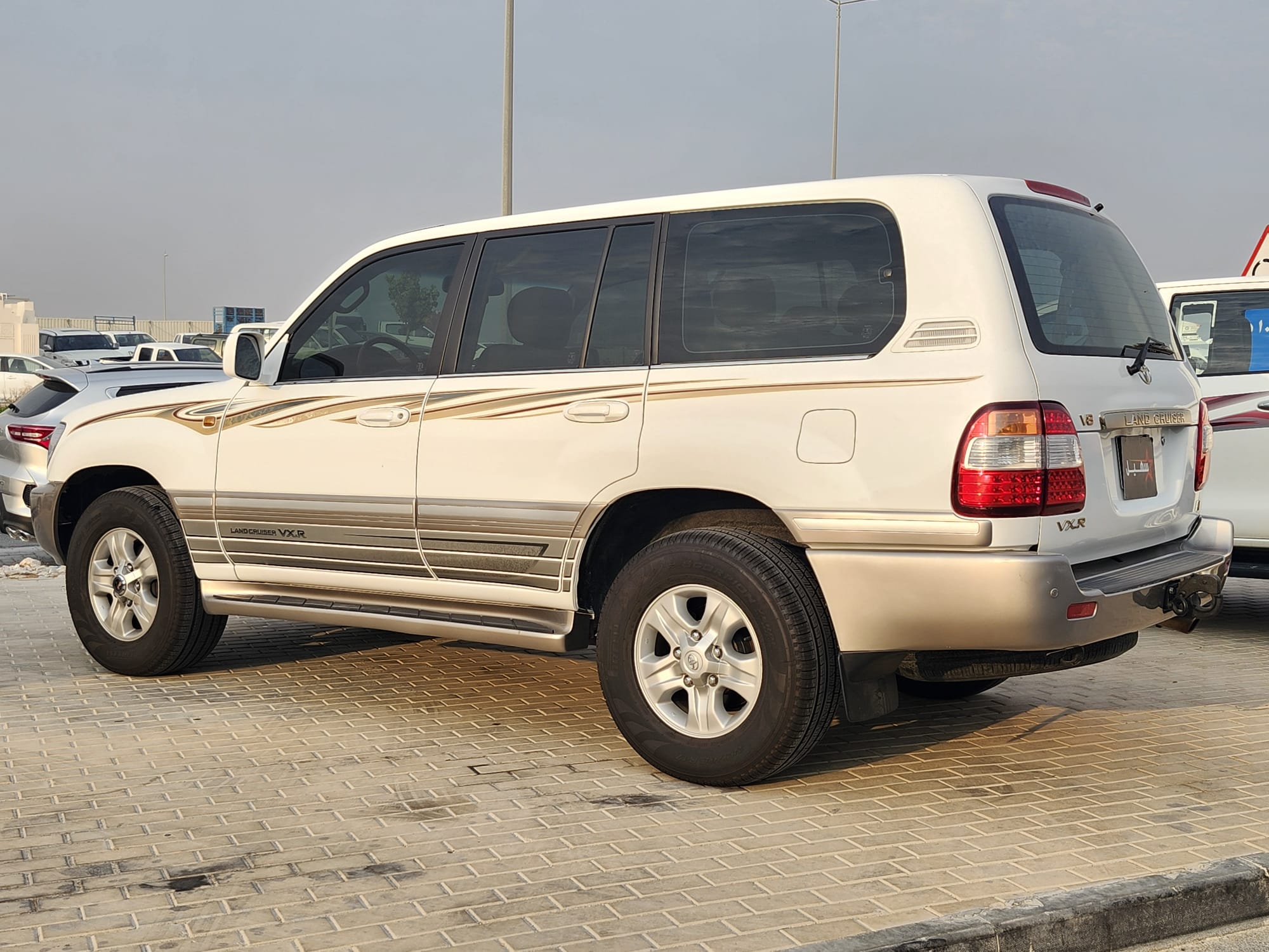 Toyota Land Cruiser VX.R 2006 - Image 2