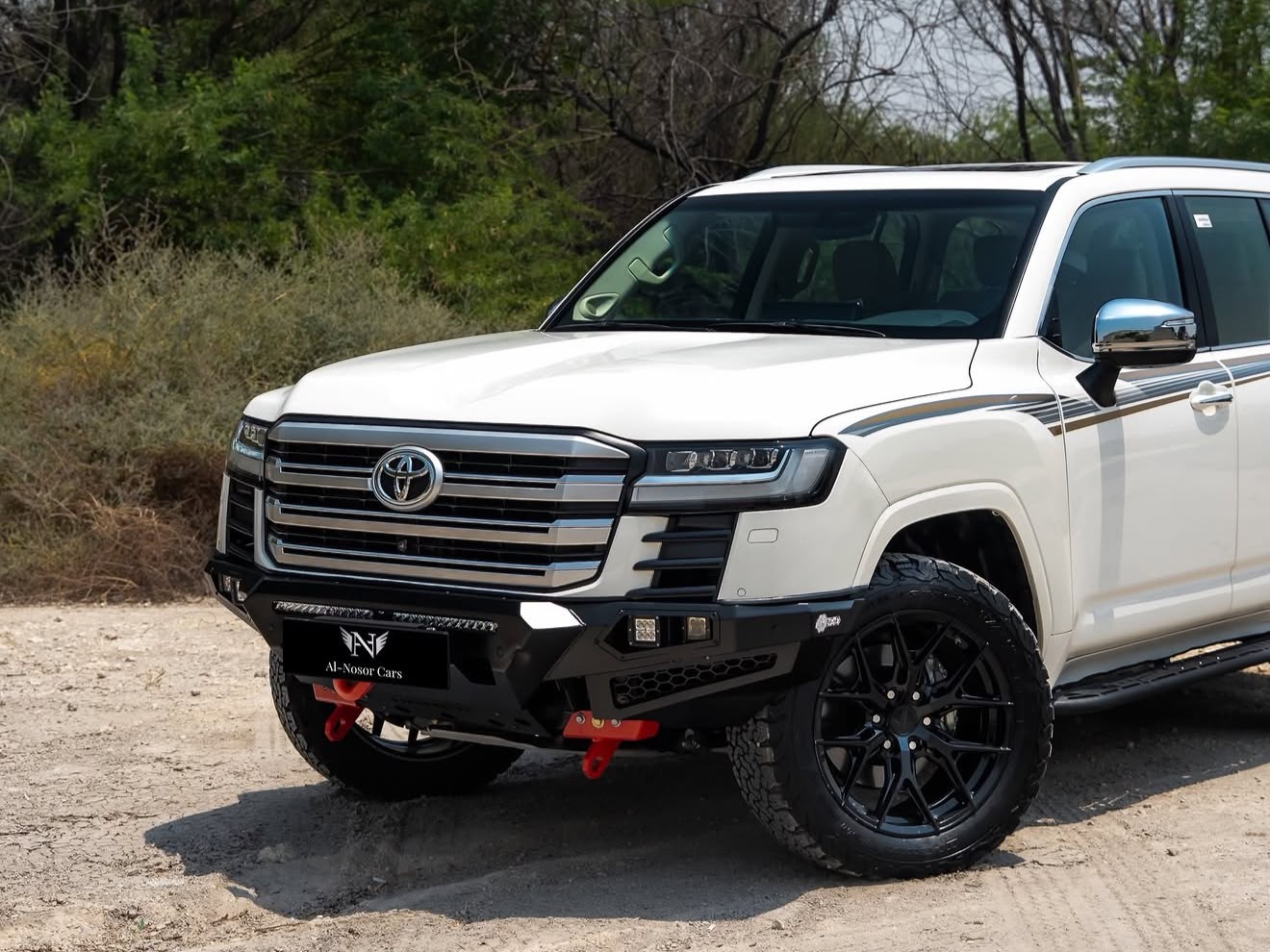 Toyota Land Cruiser VX Twin Turbo 2022 - Image 2