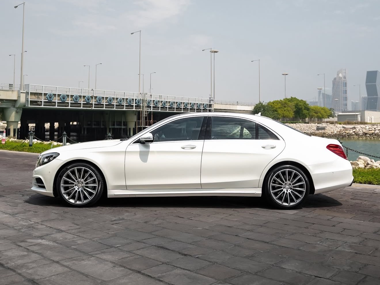 Mercedes-Benz S-Class Sedan 400 2016 - Image 3