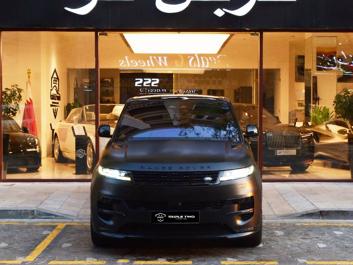Land Rover Range Rover Sport 4.4 V8 First Edition 2023 - Image 2