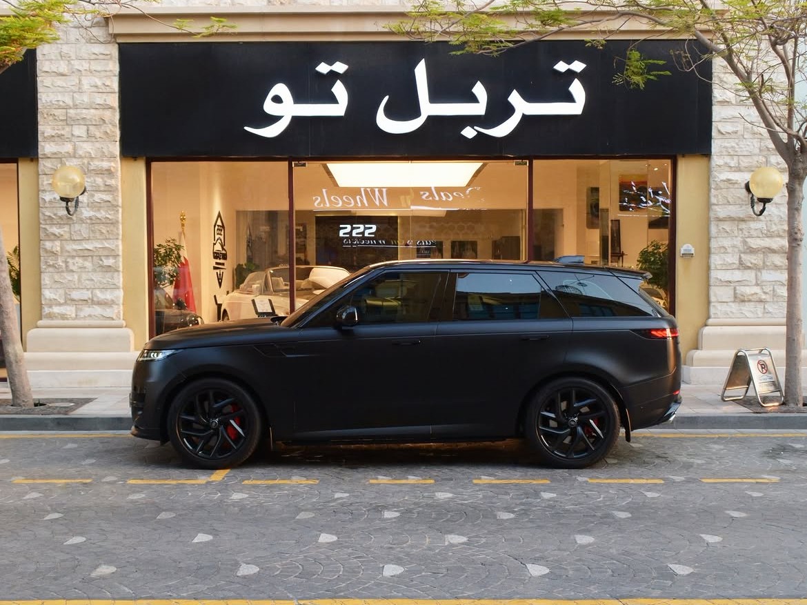 Land Rover Range Rover Sport 4.4 V8 First Edition 2023 - Image 3