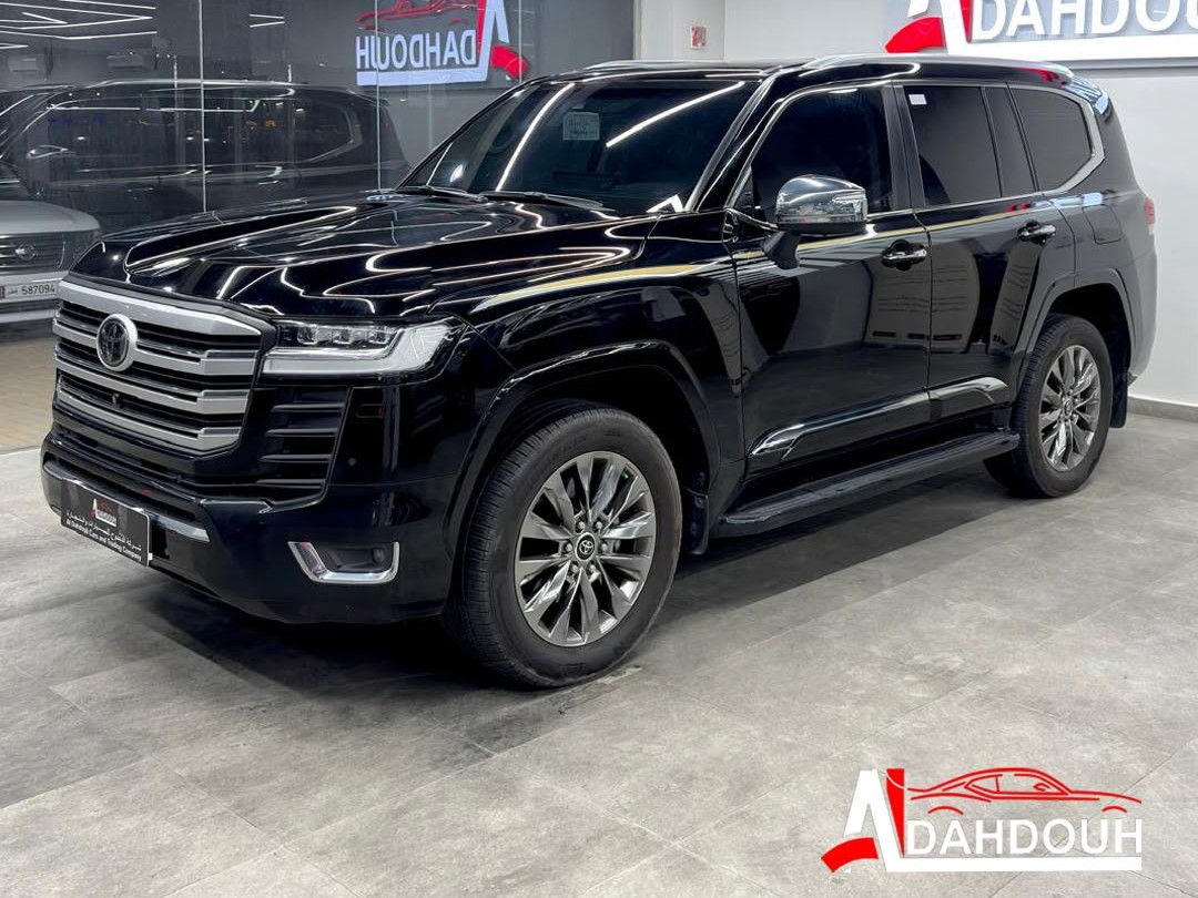 Toyota Land Cruiser VXR Twin Turbo 2023 - Image 3