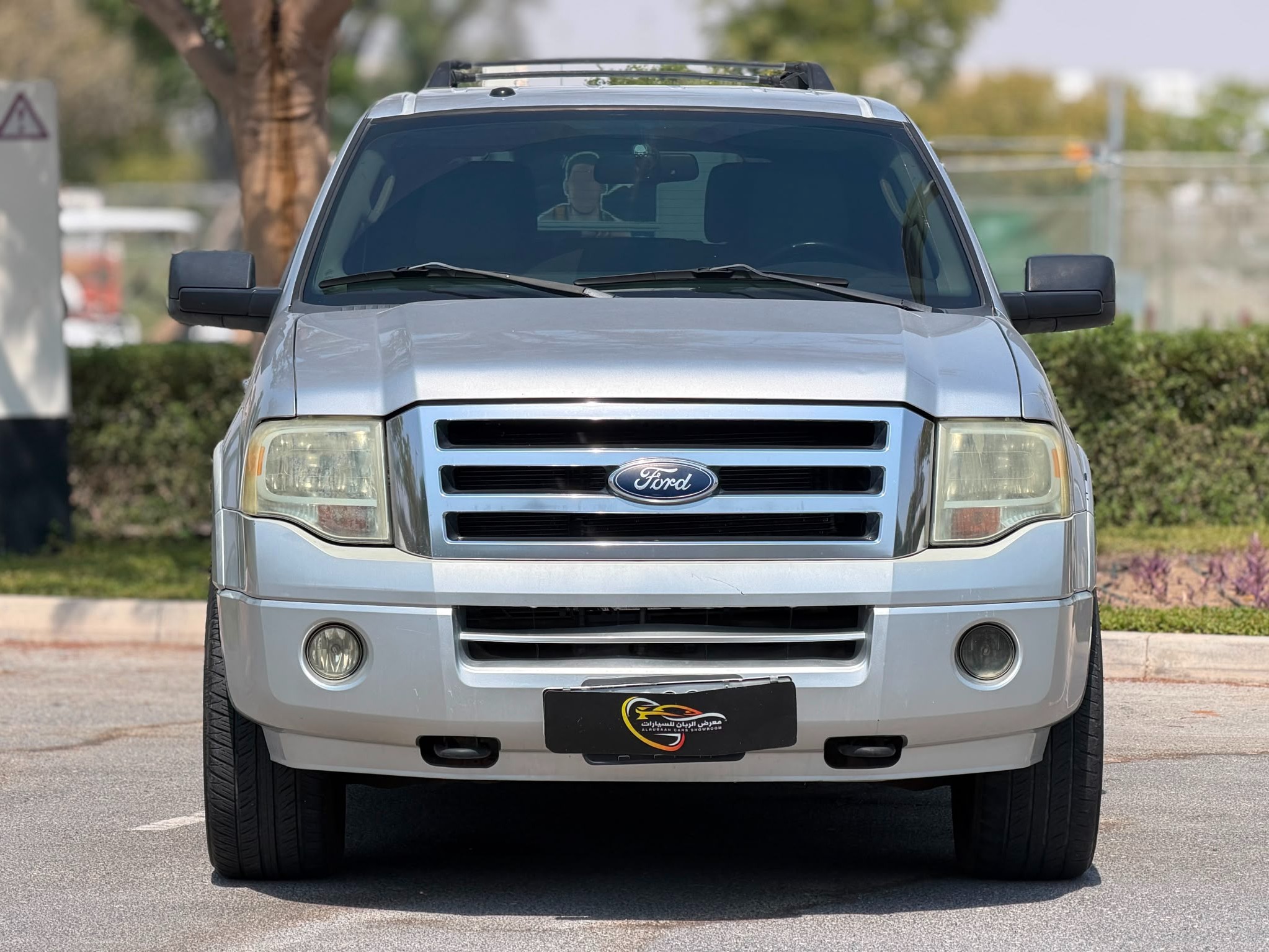 Ford Expedition 2012 - Image 2