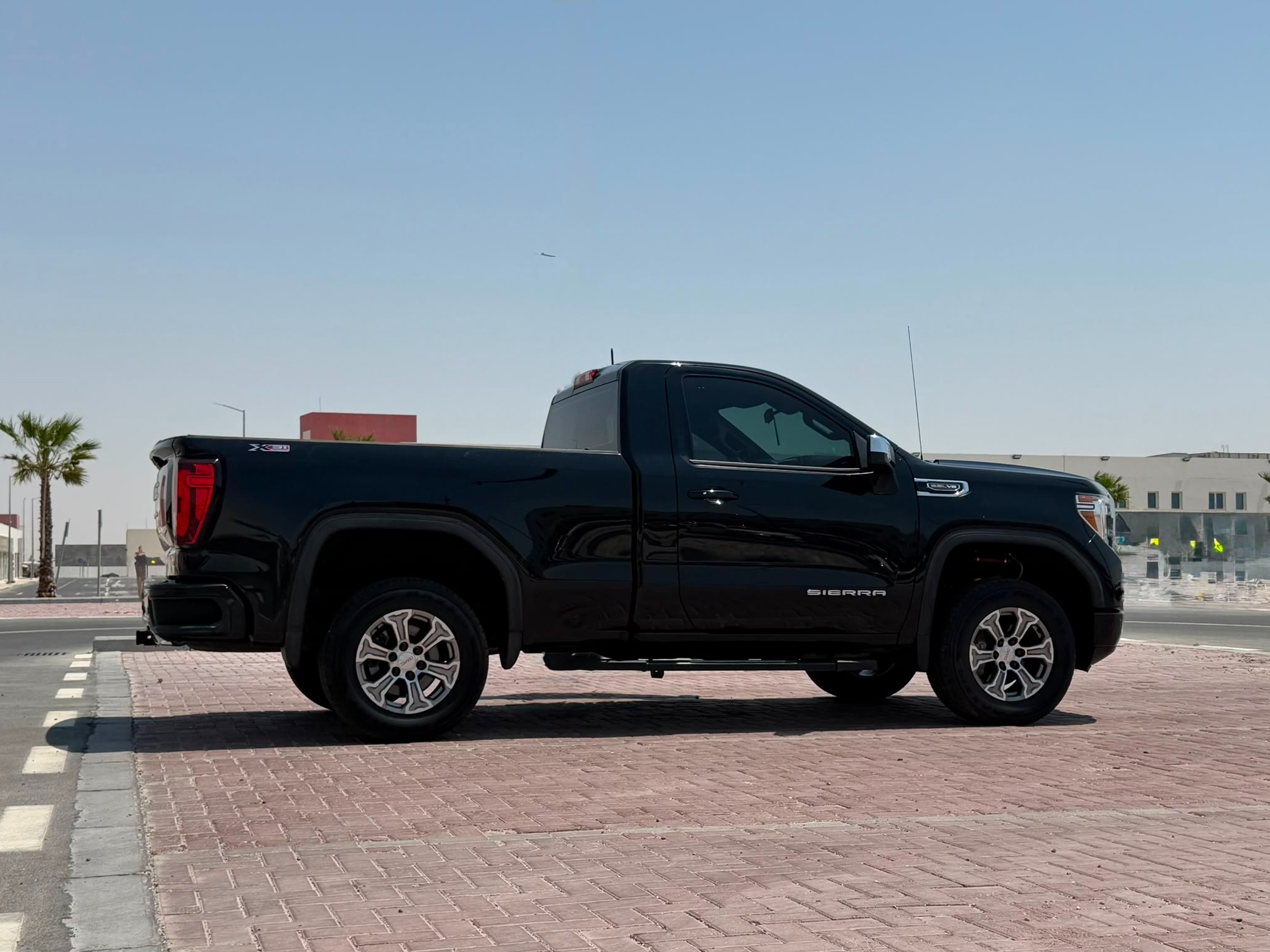 GMC Sierra 1500 2022 - Image 4