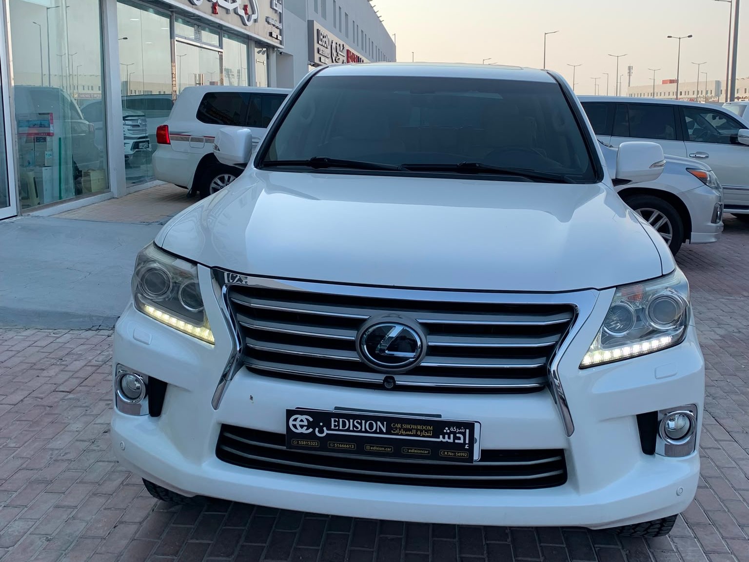 Lexus LX 570 2012