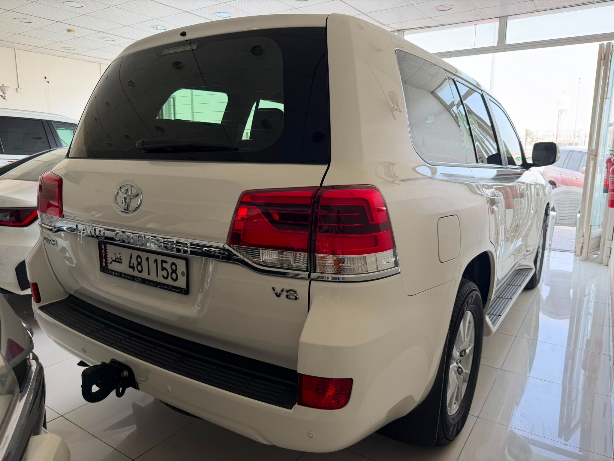 Toyota Land Cruiser GXR v8 2020 - Image 3