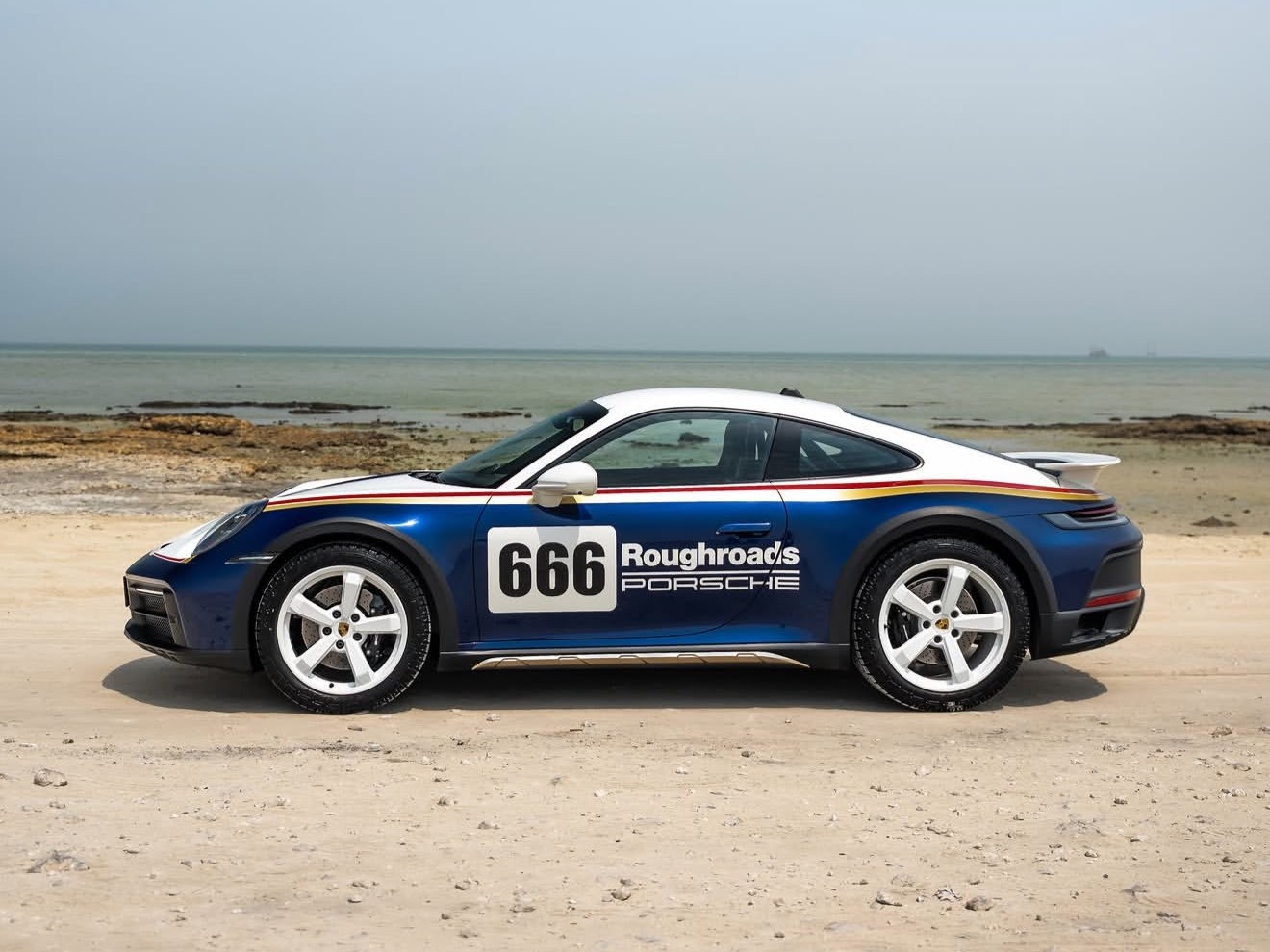 Porsche 911 Dakar 2023 - Image 4