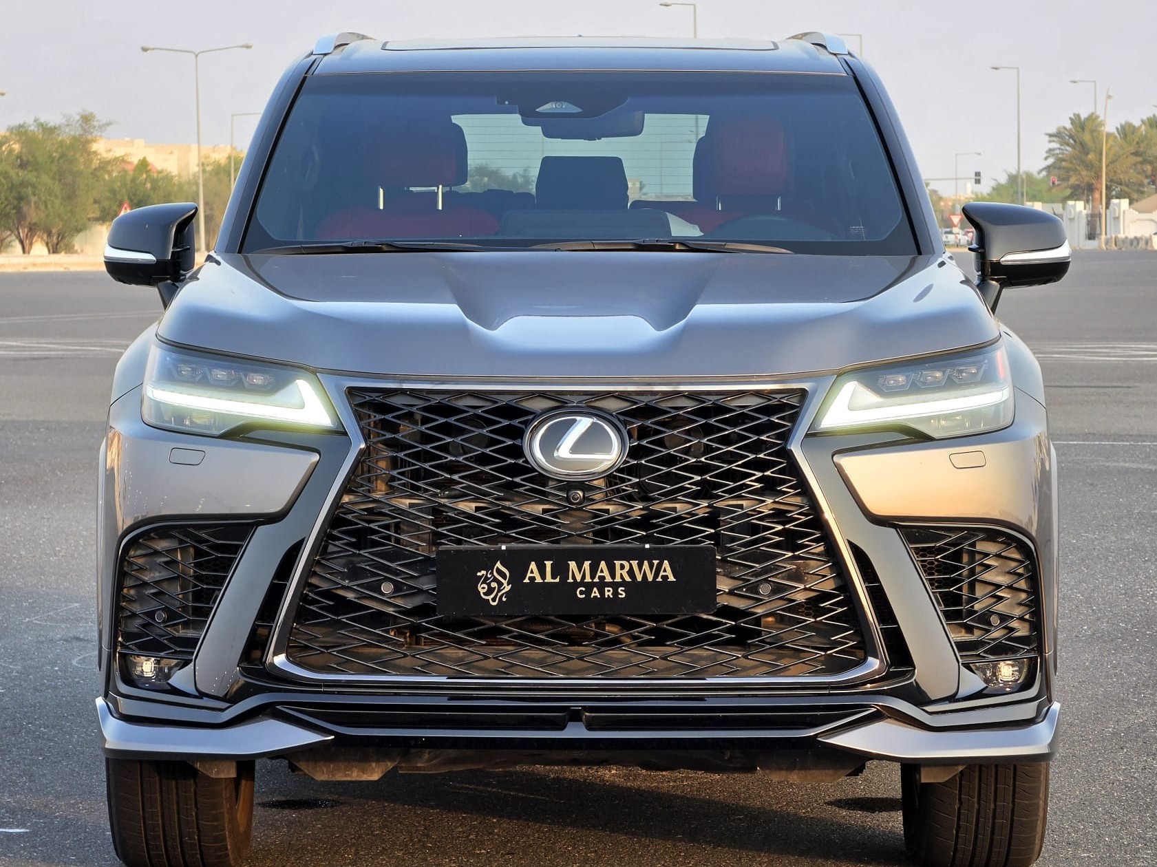 Lexus LX 600 Luxury  2026 - Image 2