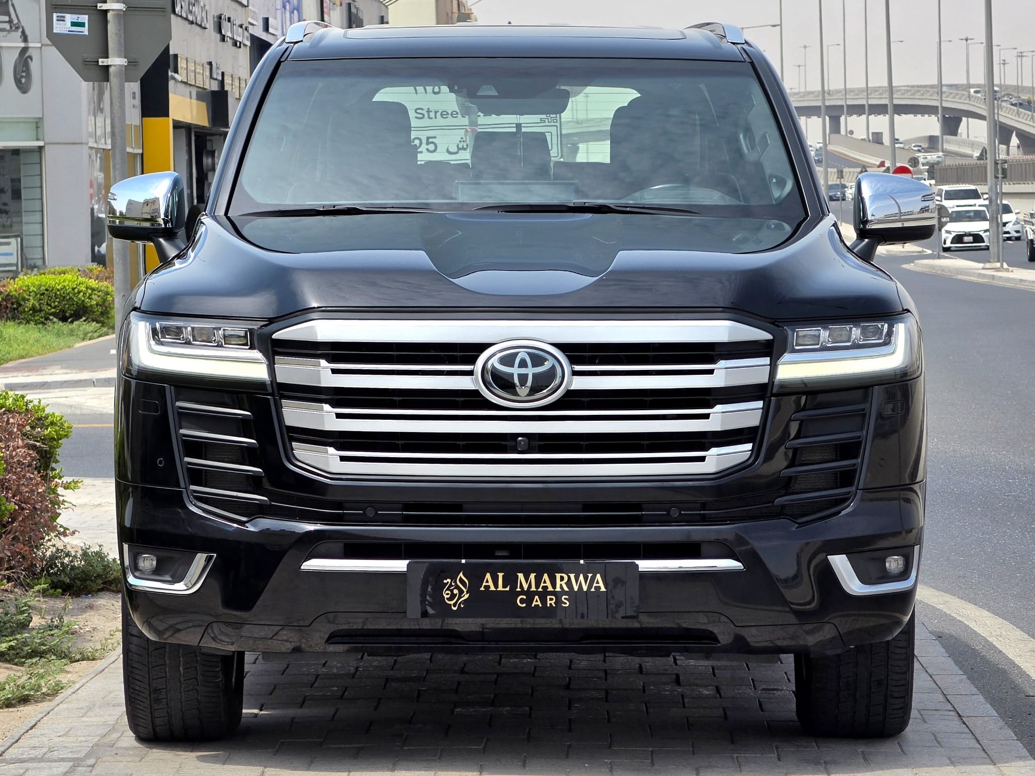 Toyota Land Cruiser VXR Twin Turbo 2024 - Image 2