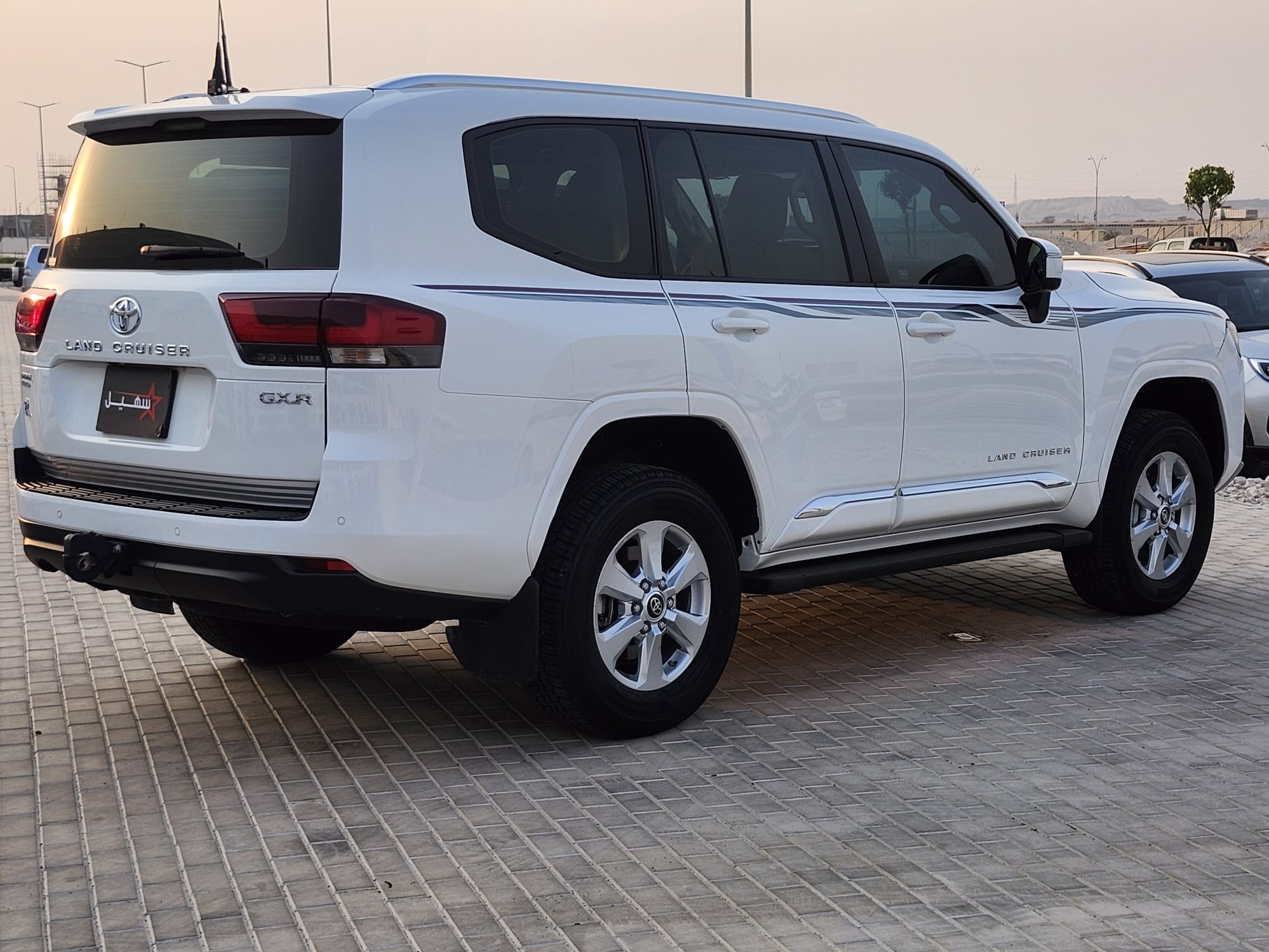 Toyota Land Cruiser GXR Twin Turbo 2024 - Image 2