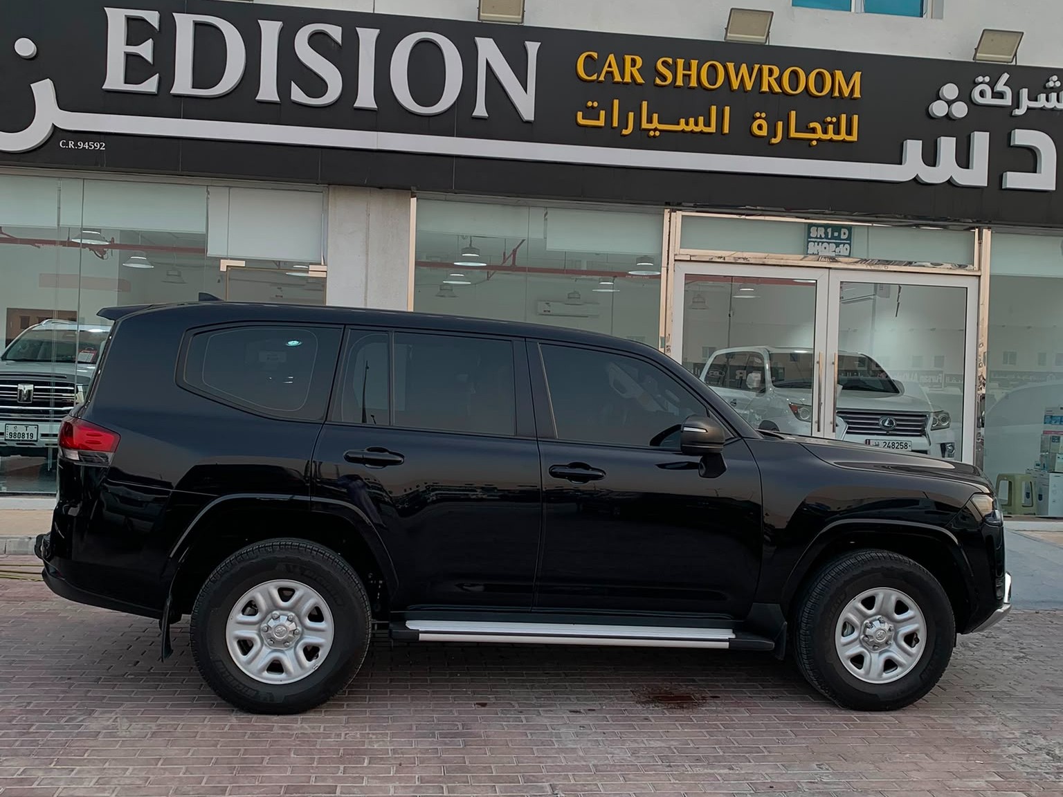 Toyota Land Cruiser GX 2024