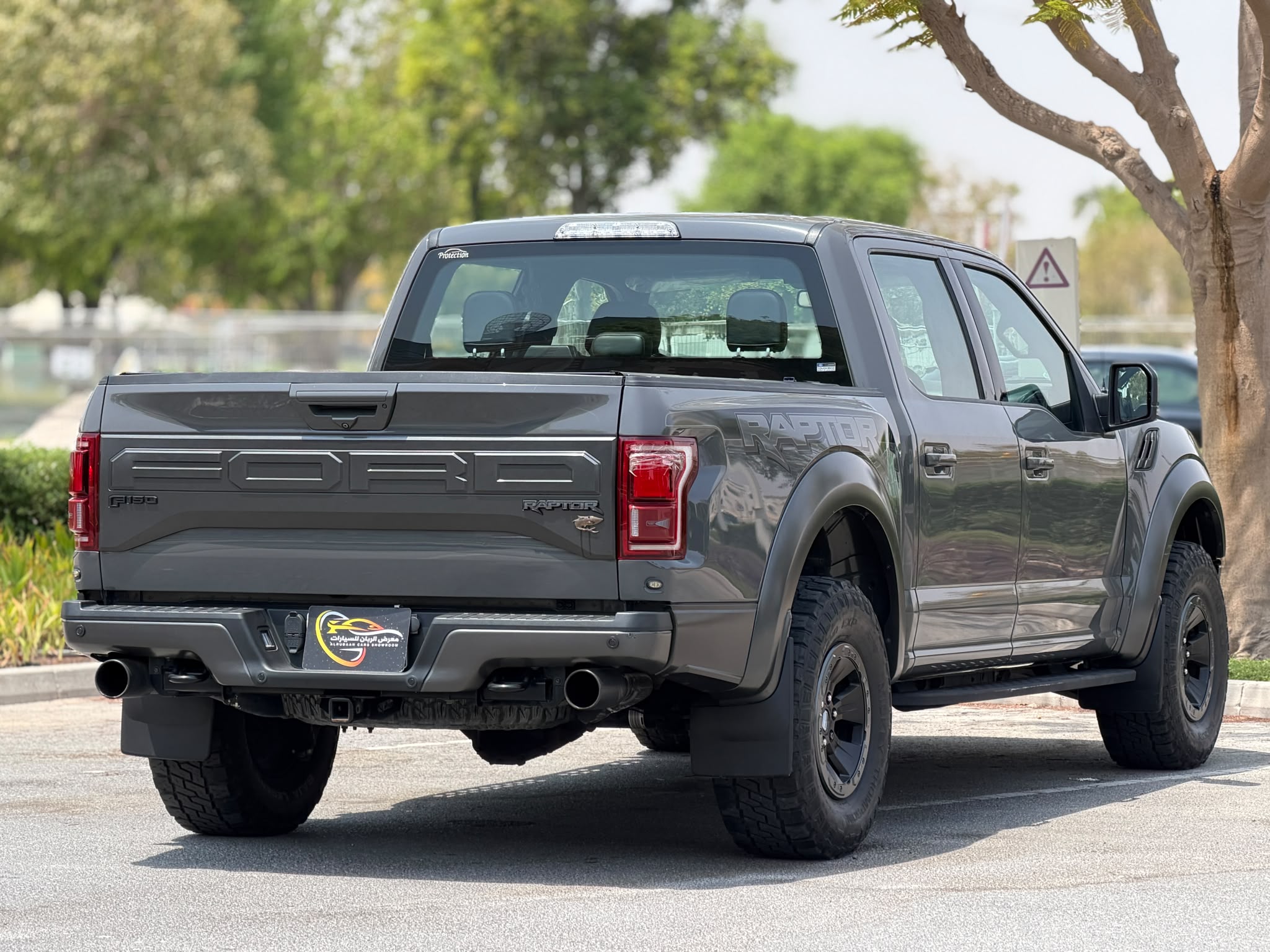 Ford Raptor SVT 2018 - Image 4