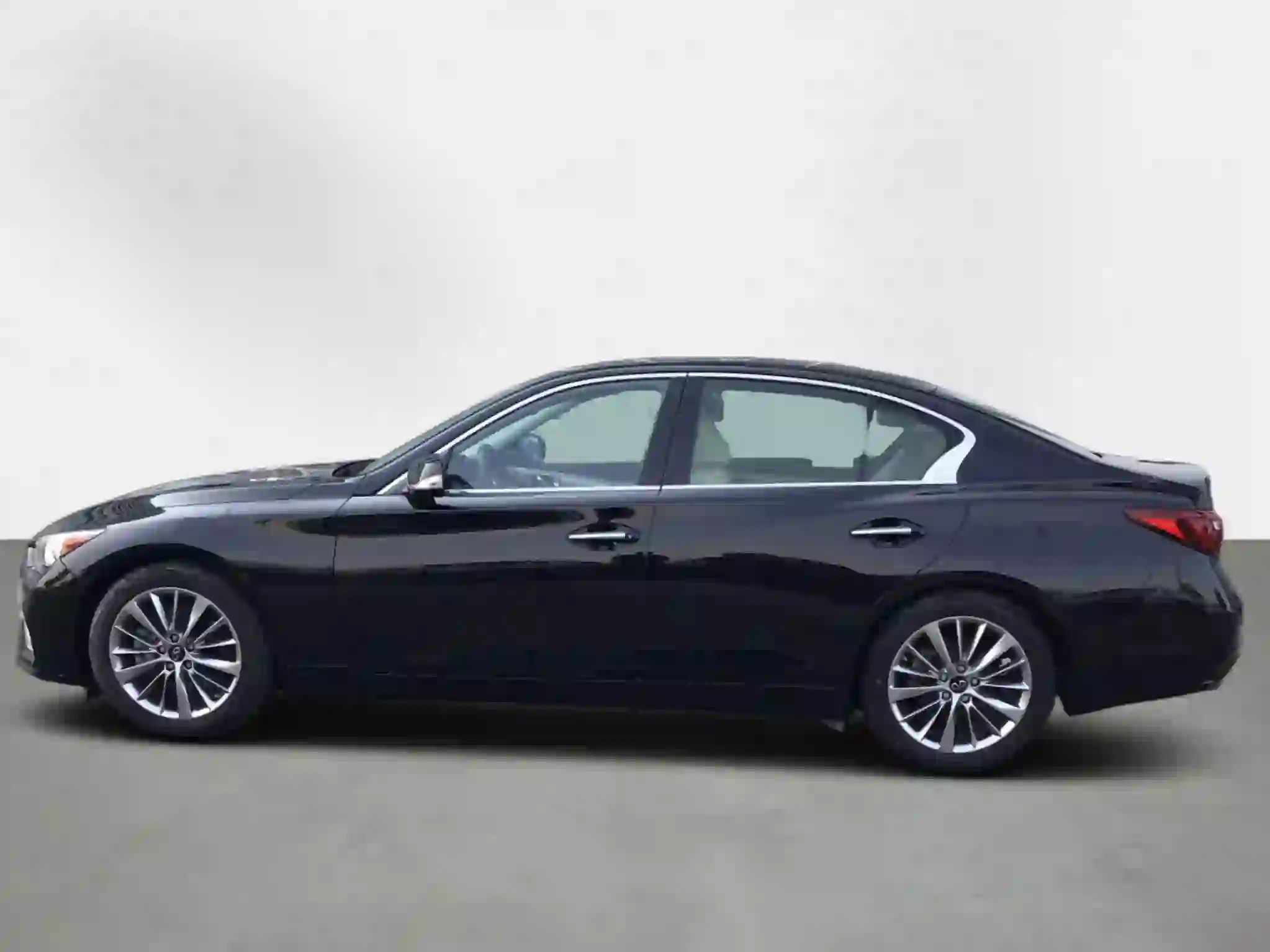 Infiniti Q50 2023 - Image 3