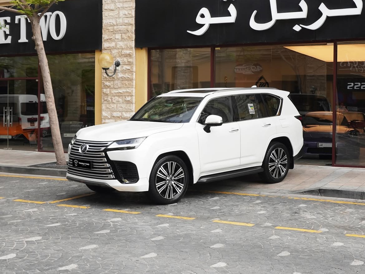 Lexus LX 600 Luxury  2025