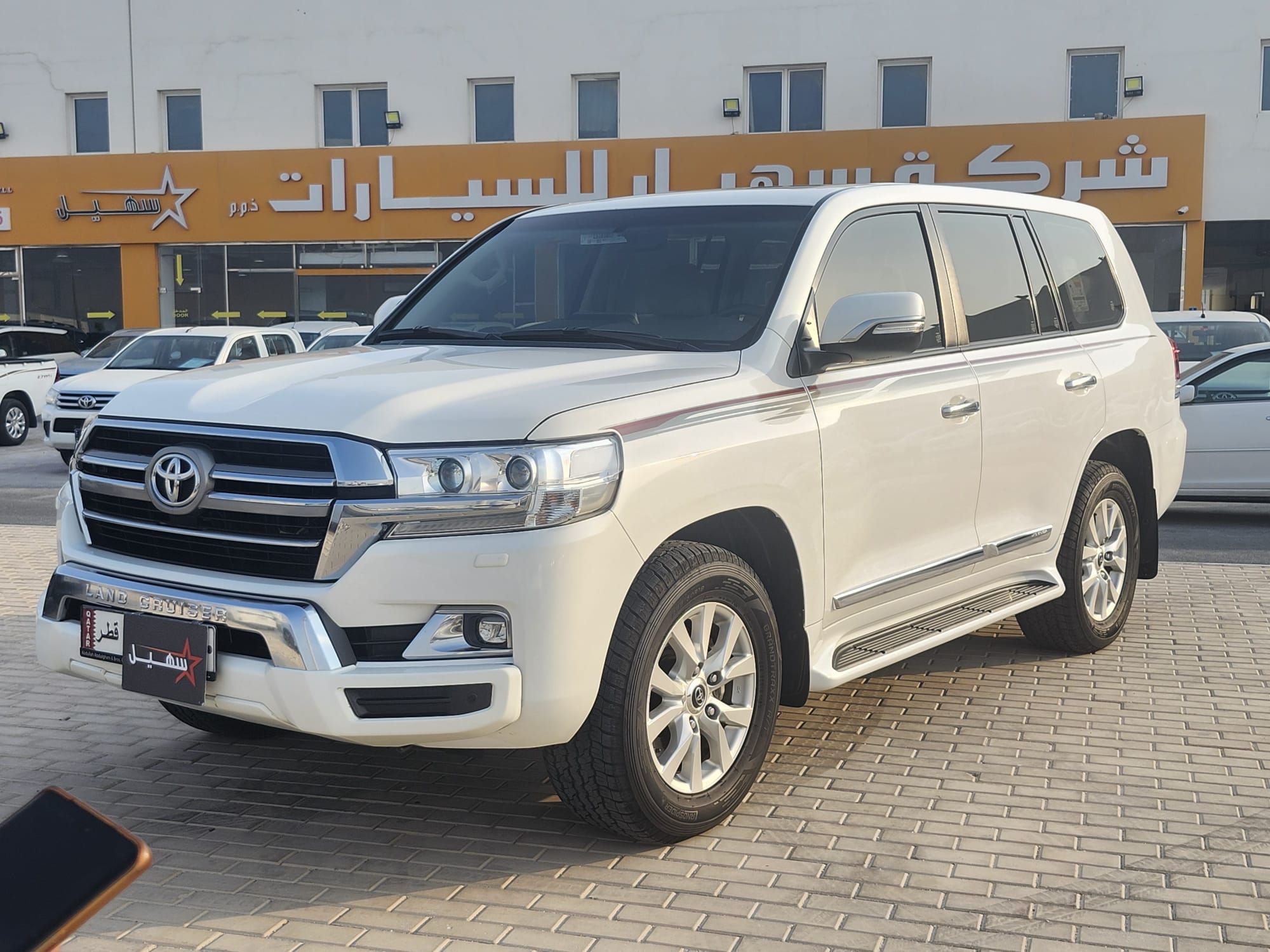 Toyota Land Cruiser GXR v8 2020