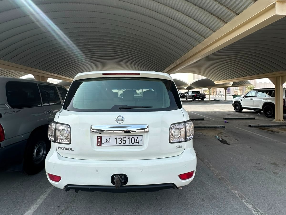 Nissan Patrol SE 2012 - Image 3