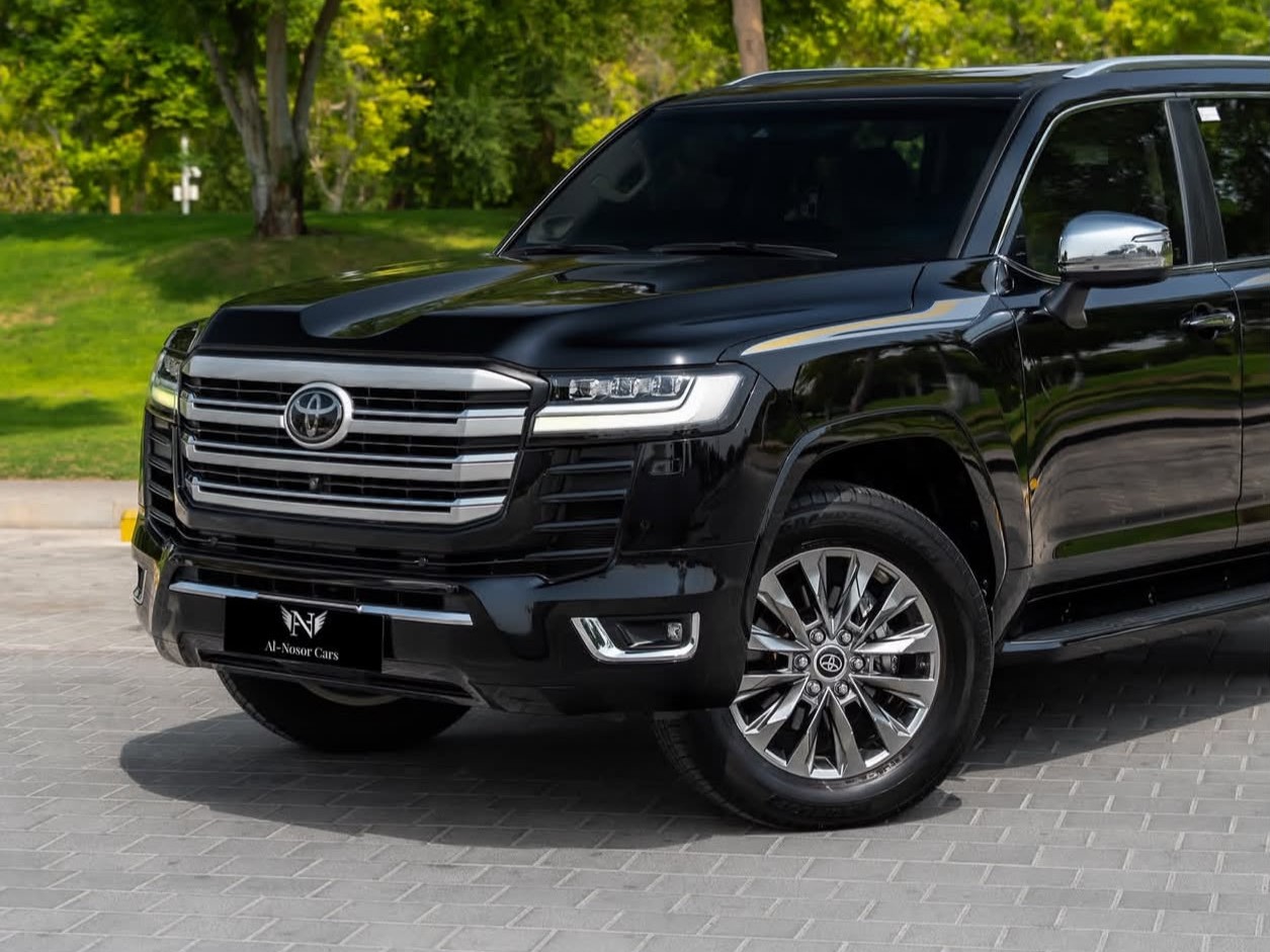 Toyota Land Cruiser VXR Twin Turbo 2022 - Image 2