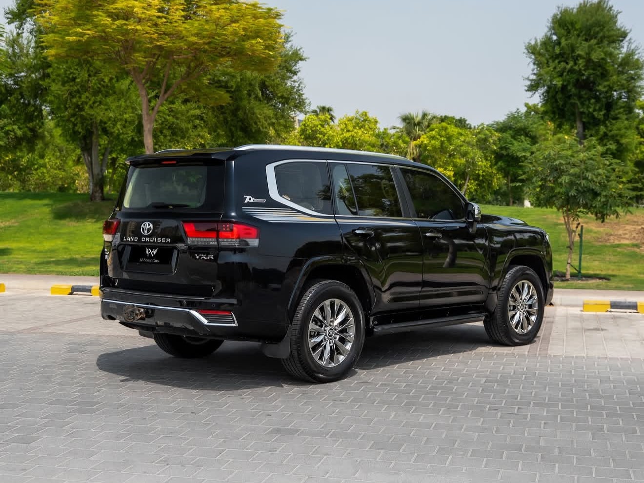 Toyota Land Cruiser VXR Twin Turbo 2022 - Image 4
