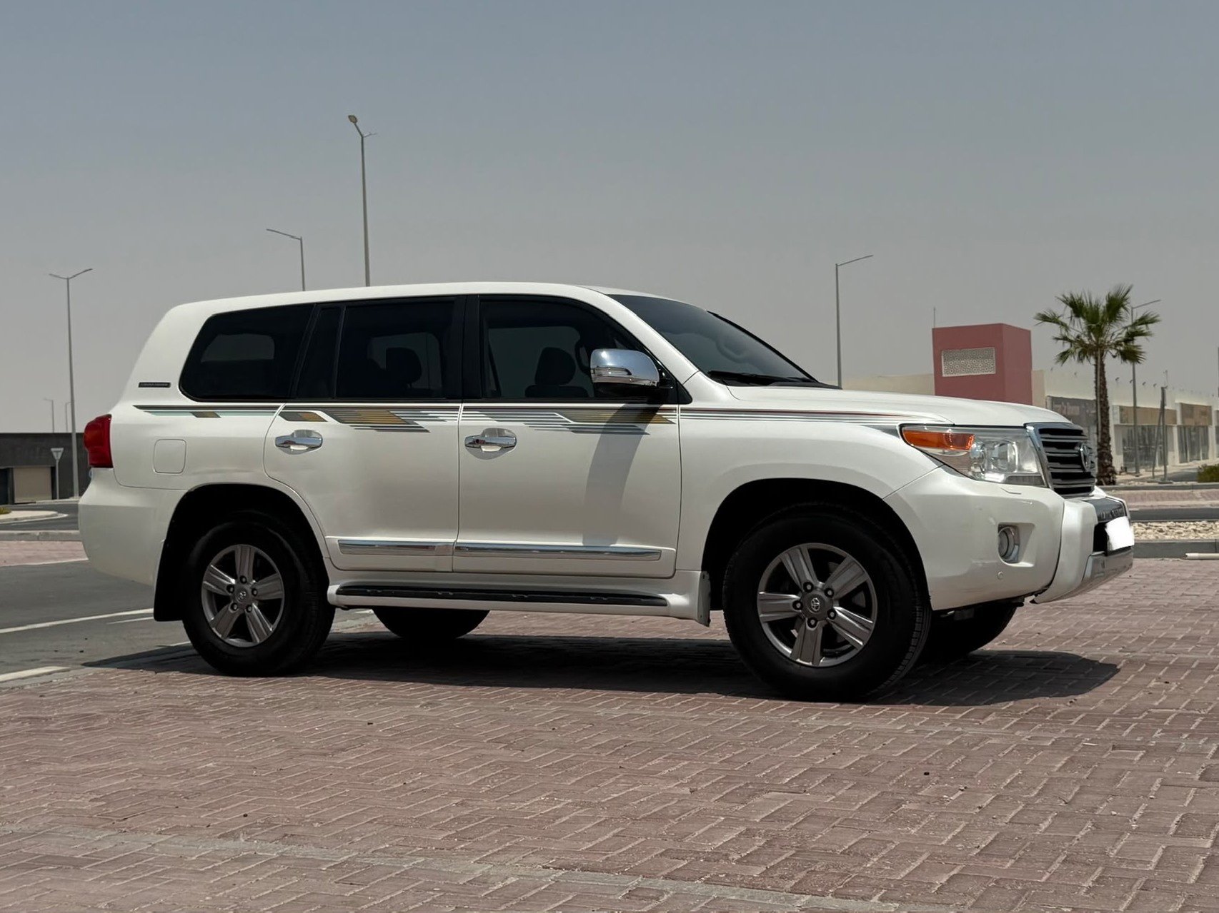 Toyota Land Cruiser GXR v8 2015