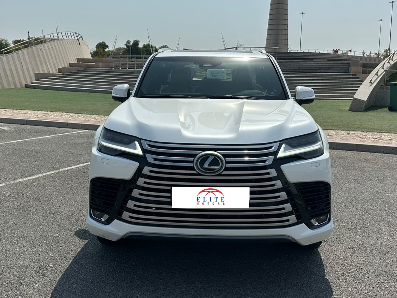 Lexus 700 2026