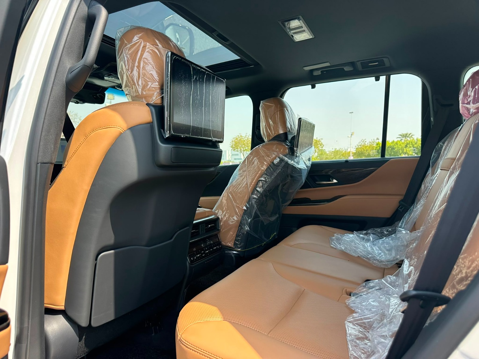 Lexus 700 2026 - Image 3