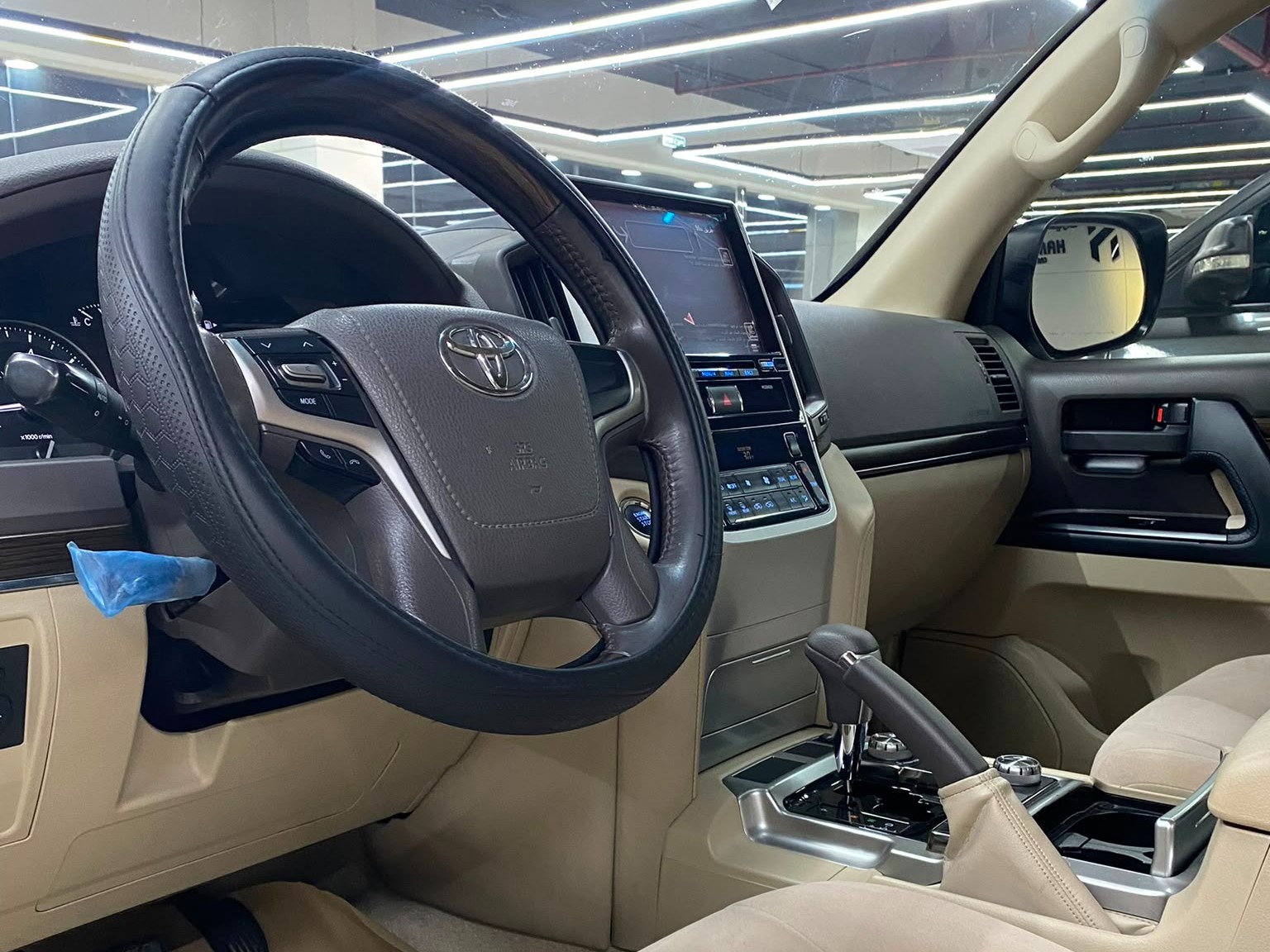 Toyota Land Cruiser GX.R 2019 - Image 2
