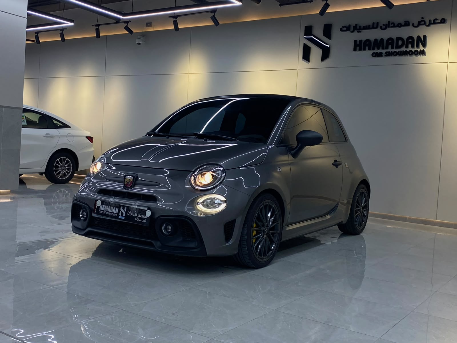 Fiat Abarth 695 2024