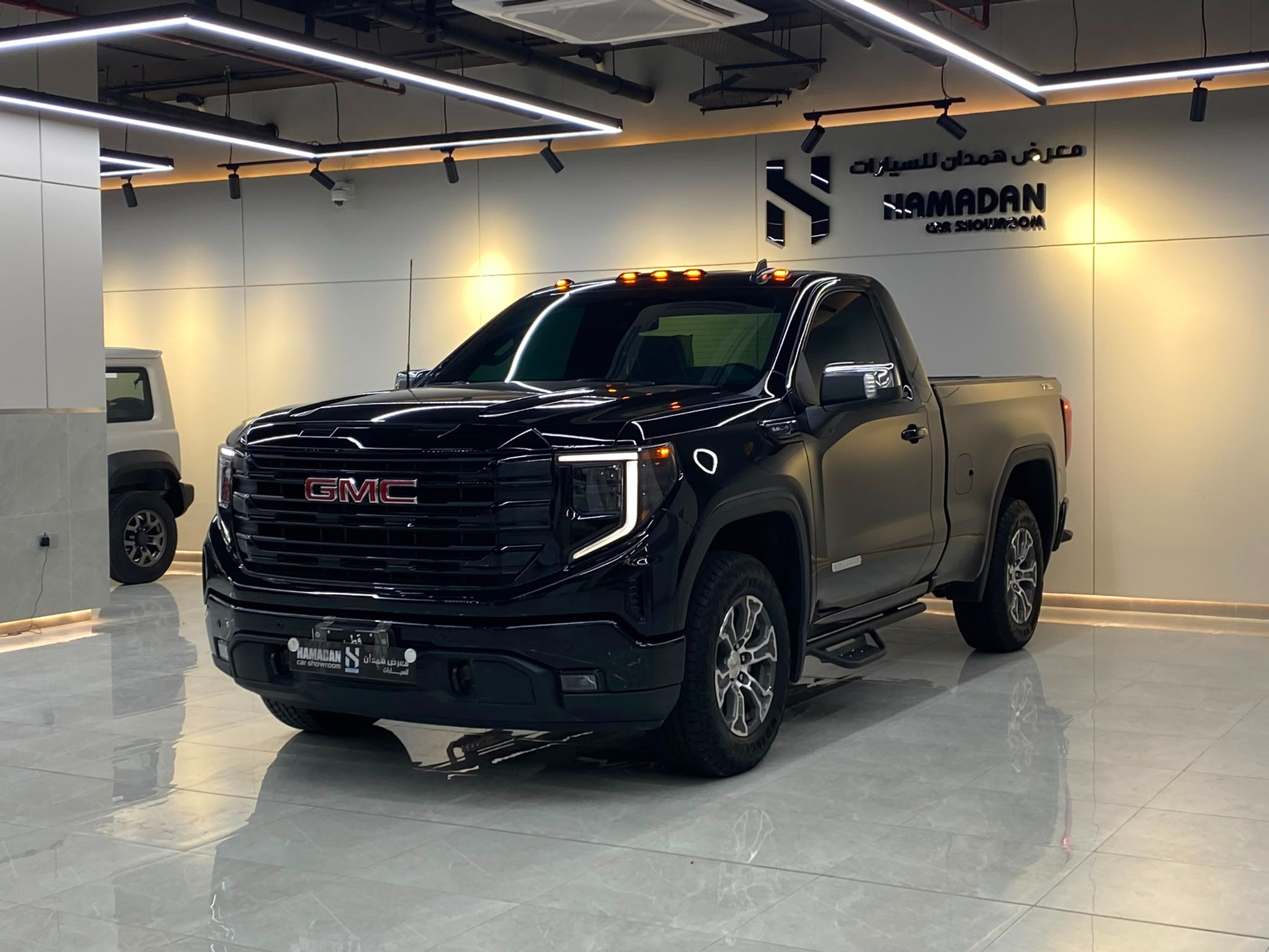 GMC Sierra Elevation  2026 - Image 2
