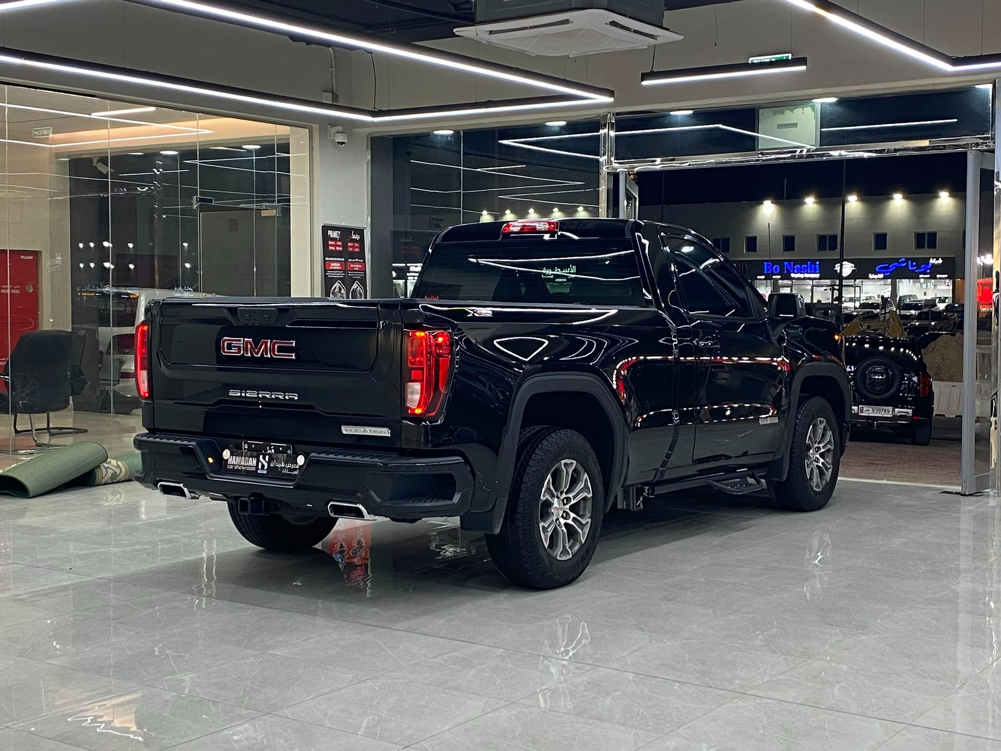 GMC Sierra Elevation  2026 - Image 4