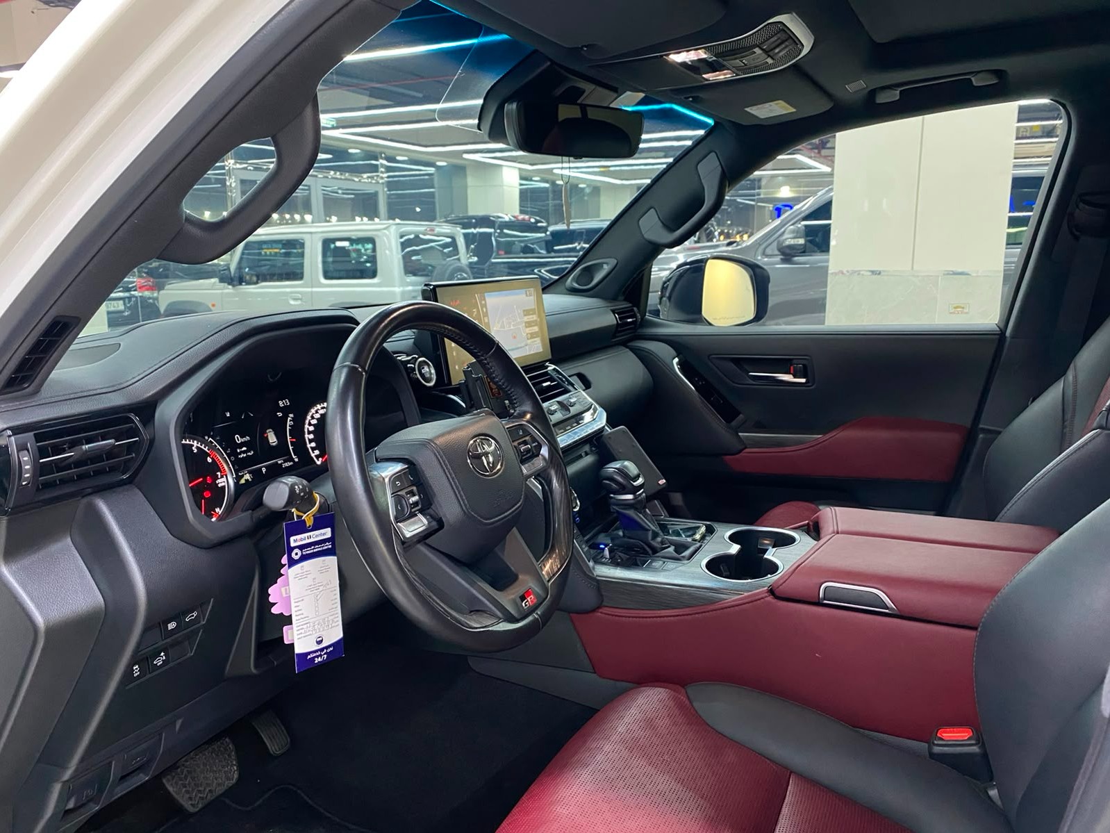 Toyota Land Cruiser G/R 2023 - Image 2