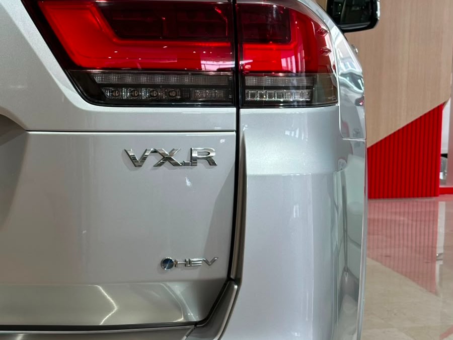 Toyota Land Cruiser VXR Twin Turbo 2026 - Image 2