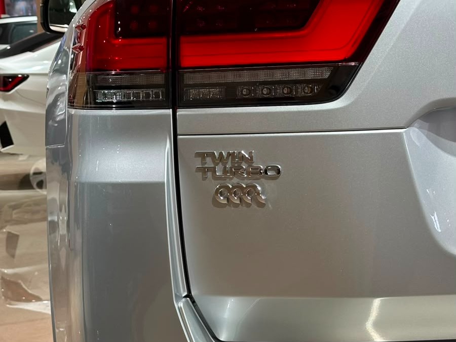 Toyota Land Cruiser VXR Twin Turbo 2026 - Image 3