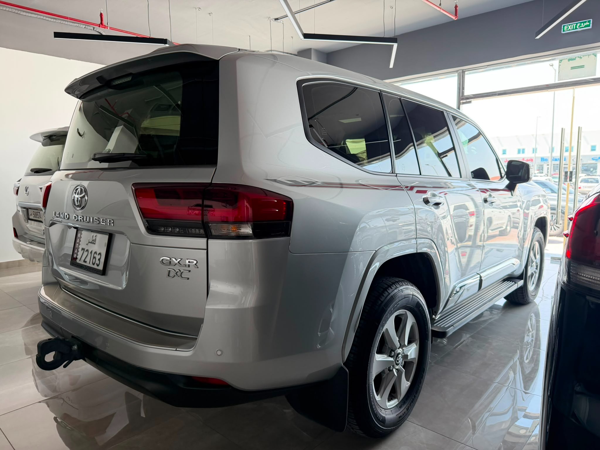 Toyota Land Cruiser GXR v6 2025 - Image 4