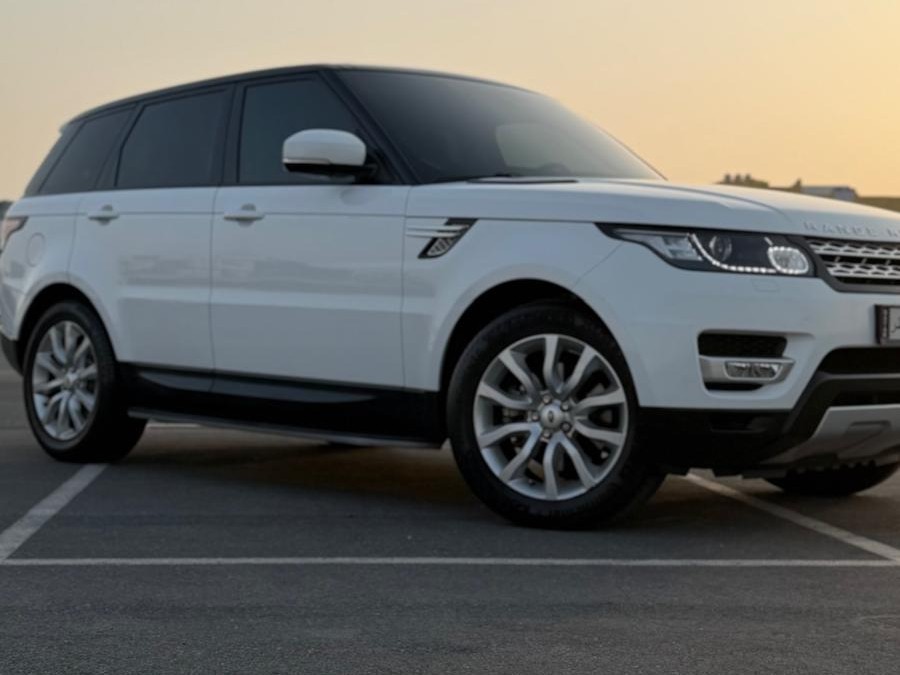 Land Rover Range Rover Sport 3.0i6 Dynamic HSE 2015 - Image 1