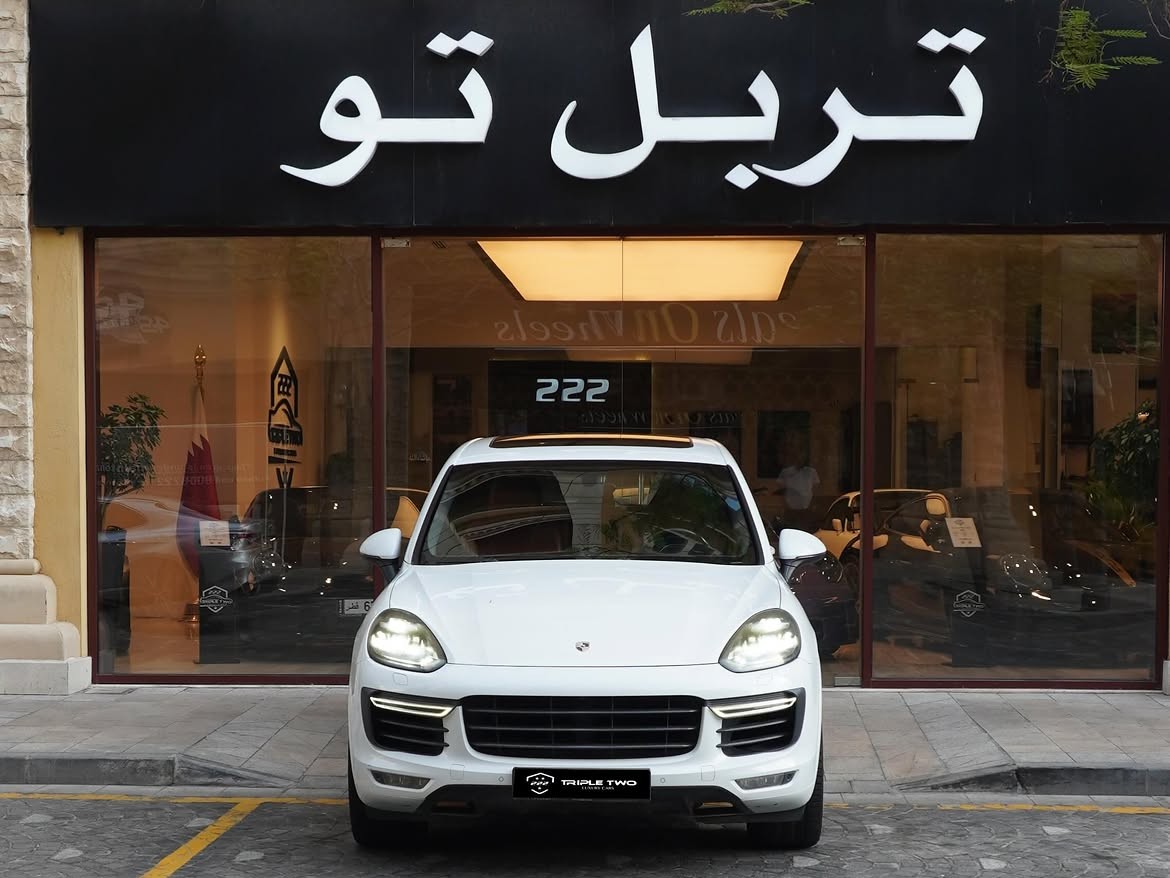 Porsche Cayenne Turbo  2015 - Image 2