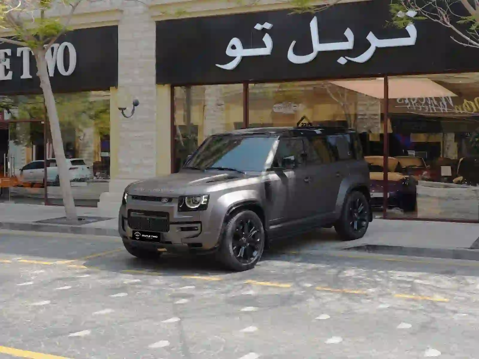 Land Rover Defender OCTA 2025 - Image 3