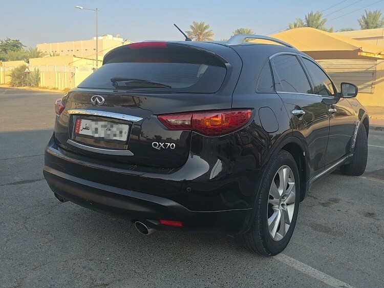 Infiniti Q70 2016 - Image 3