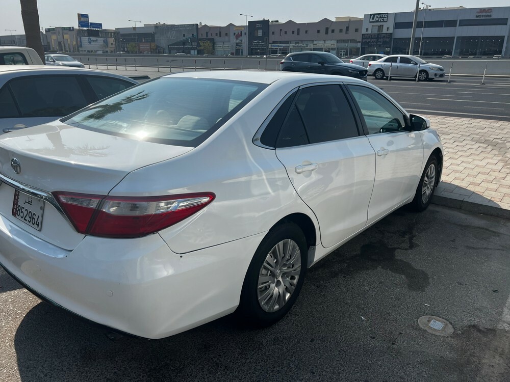 Toyota Camry Standard 2017 - Image 4