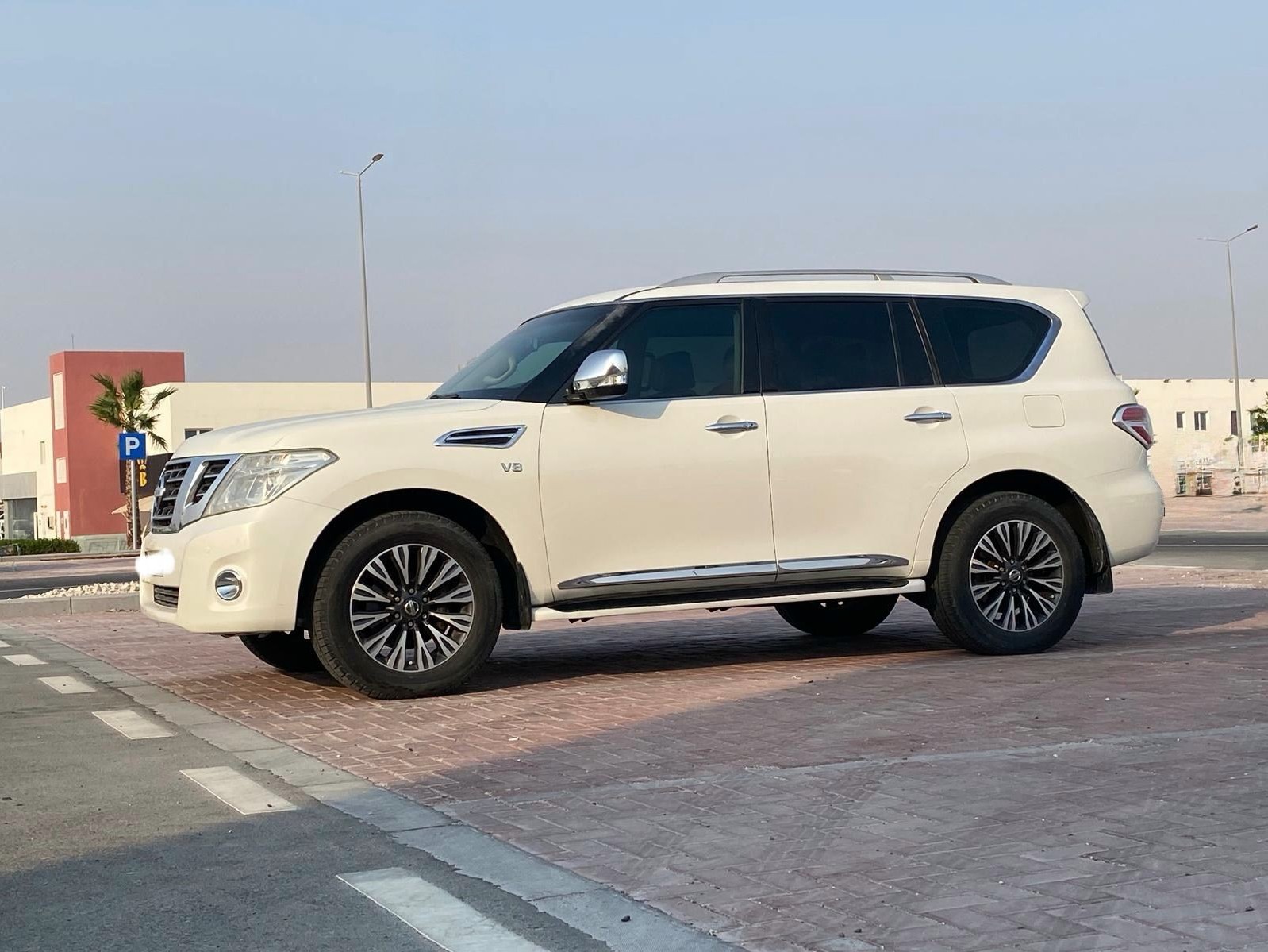 Nissan Patrol LE 2013 - Image 3