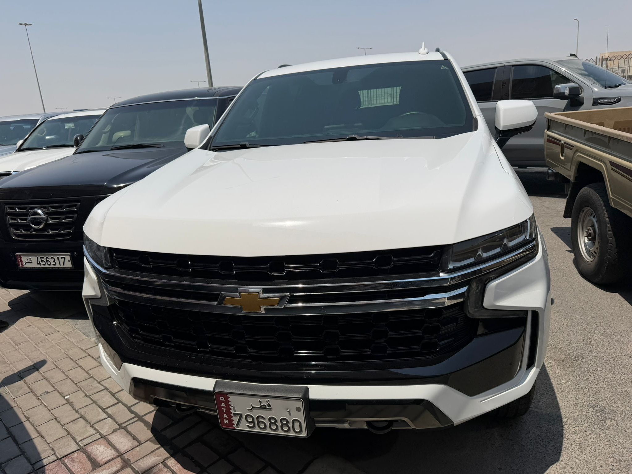 Chevrolet Suburban LT 2021 - Image 2