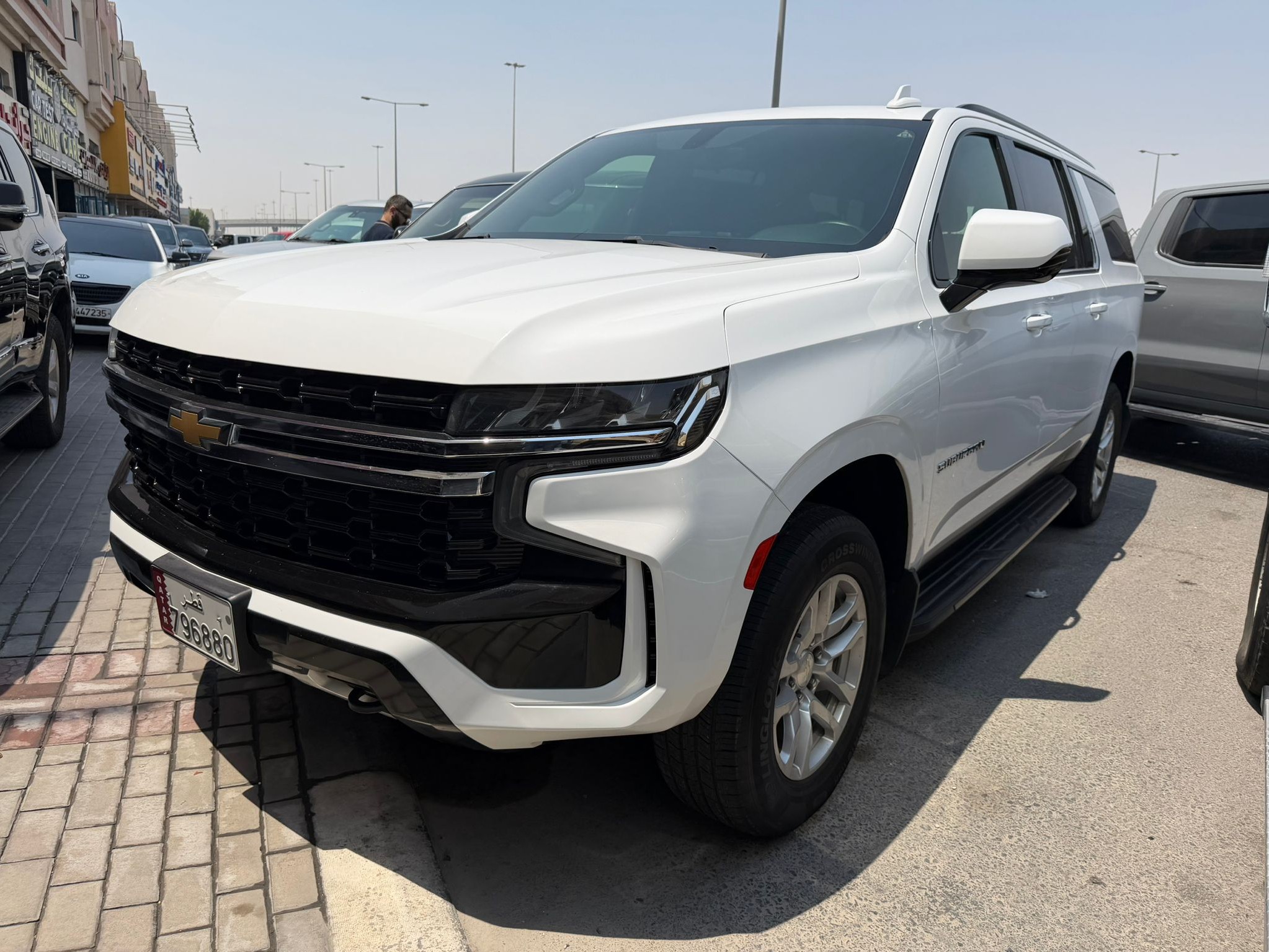Chevrolet Suburban LT 2021 - Image 3