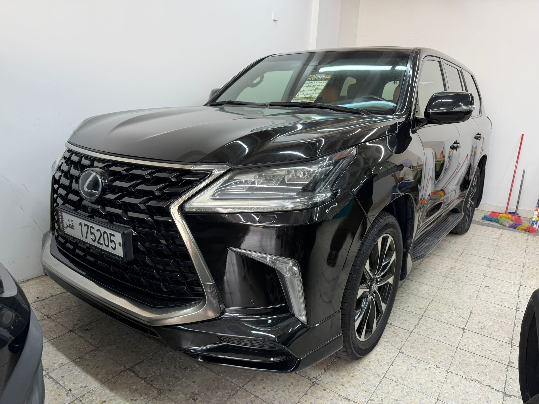 Lexus LX 570 2016