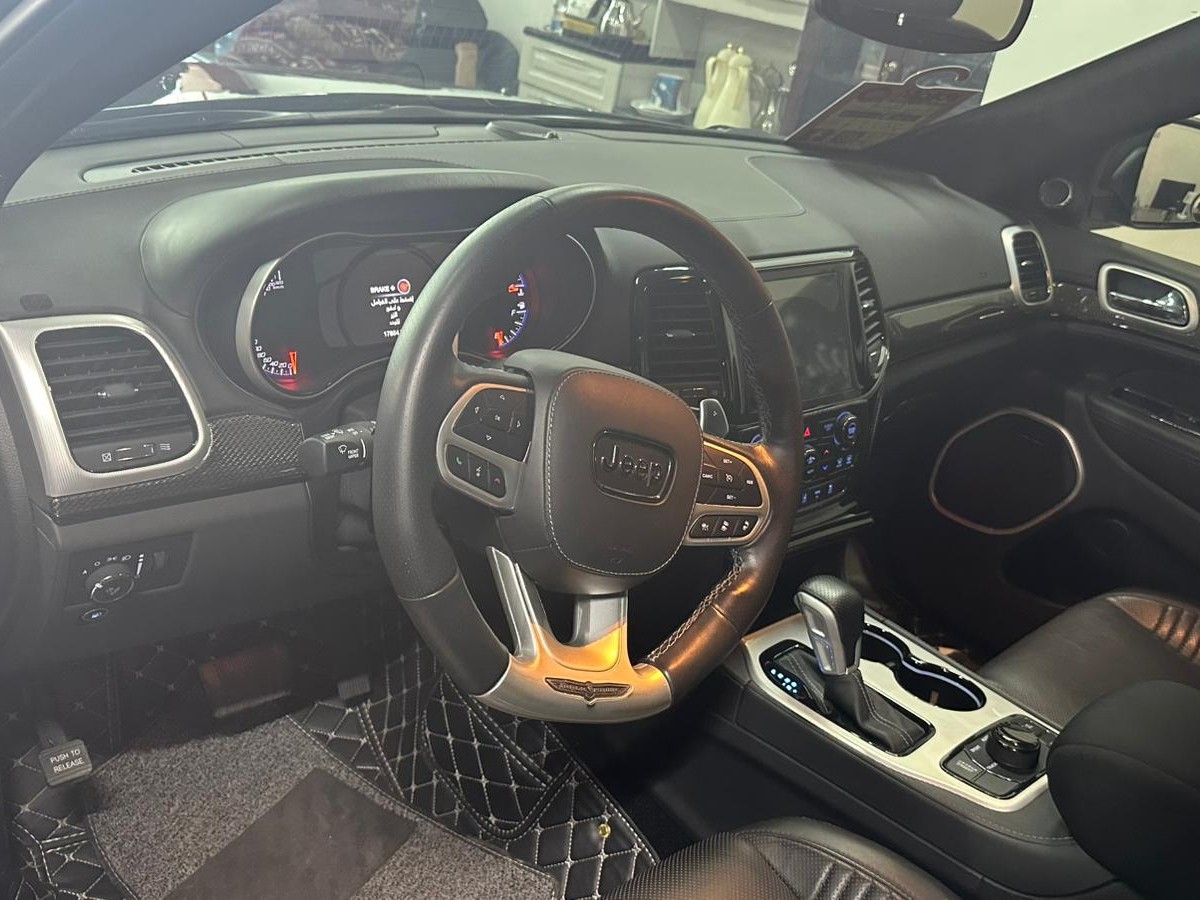 Jeep Grand Cherokee 2021 - Image 4